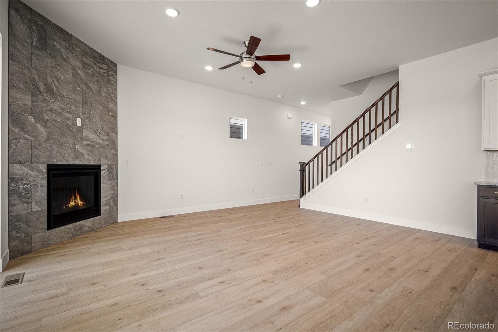 MLS Image #15 for 4415  peak crest view,colorado springs, Colorado