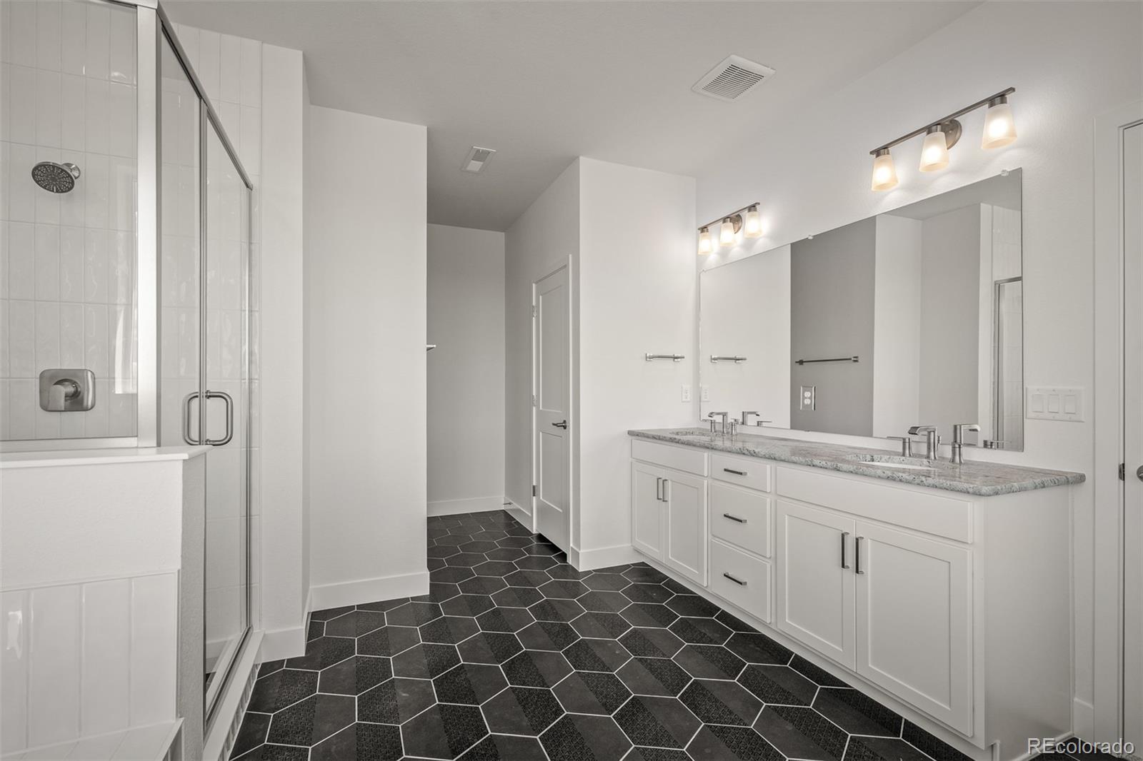 MLS Image #23 for 4415  peak crest view,colorado springs, Colorado