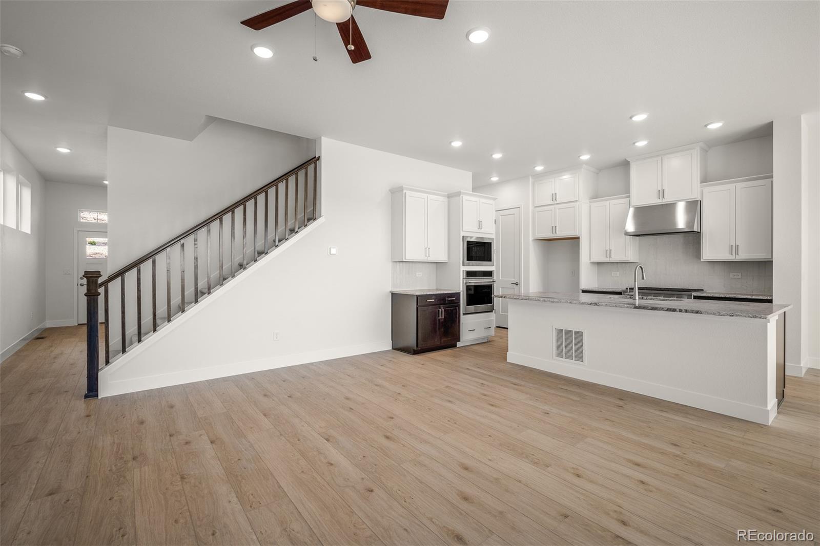 MLS Image #7 for 4415  peak crest view,colorado springs, Colorado