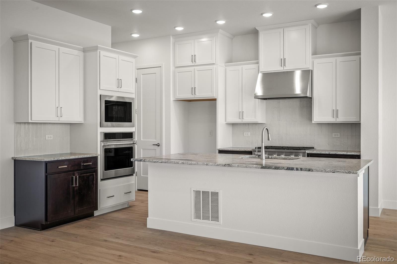 MLS Image #9 for 4415  peak crest view,colorado springs, Colorado