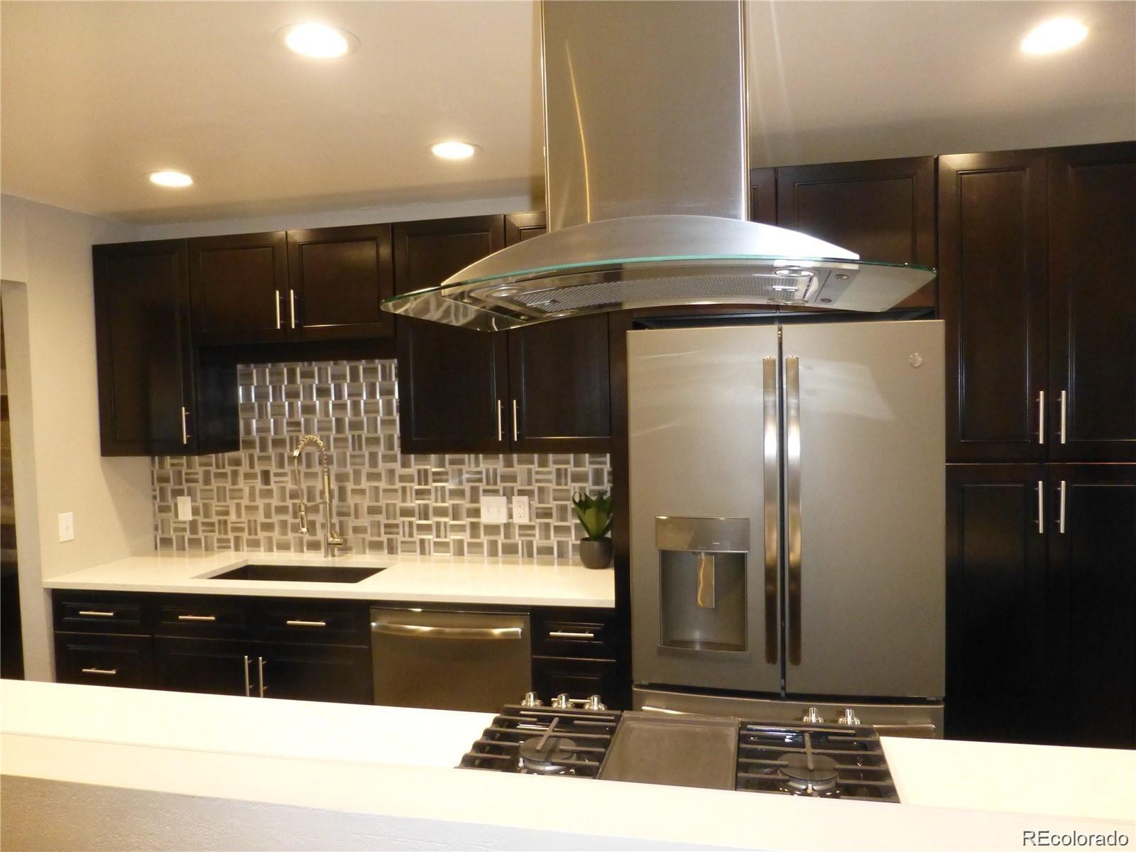 MLS Image #16 for 2165 s fenton street,denver, Colorado