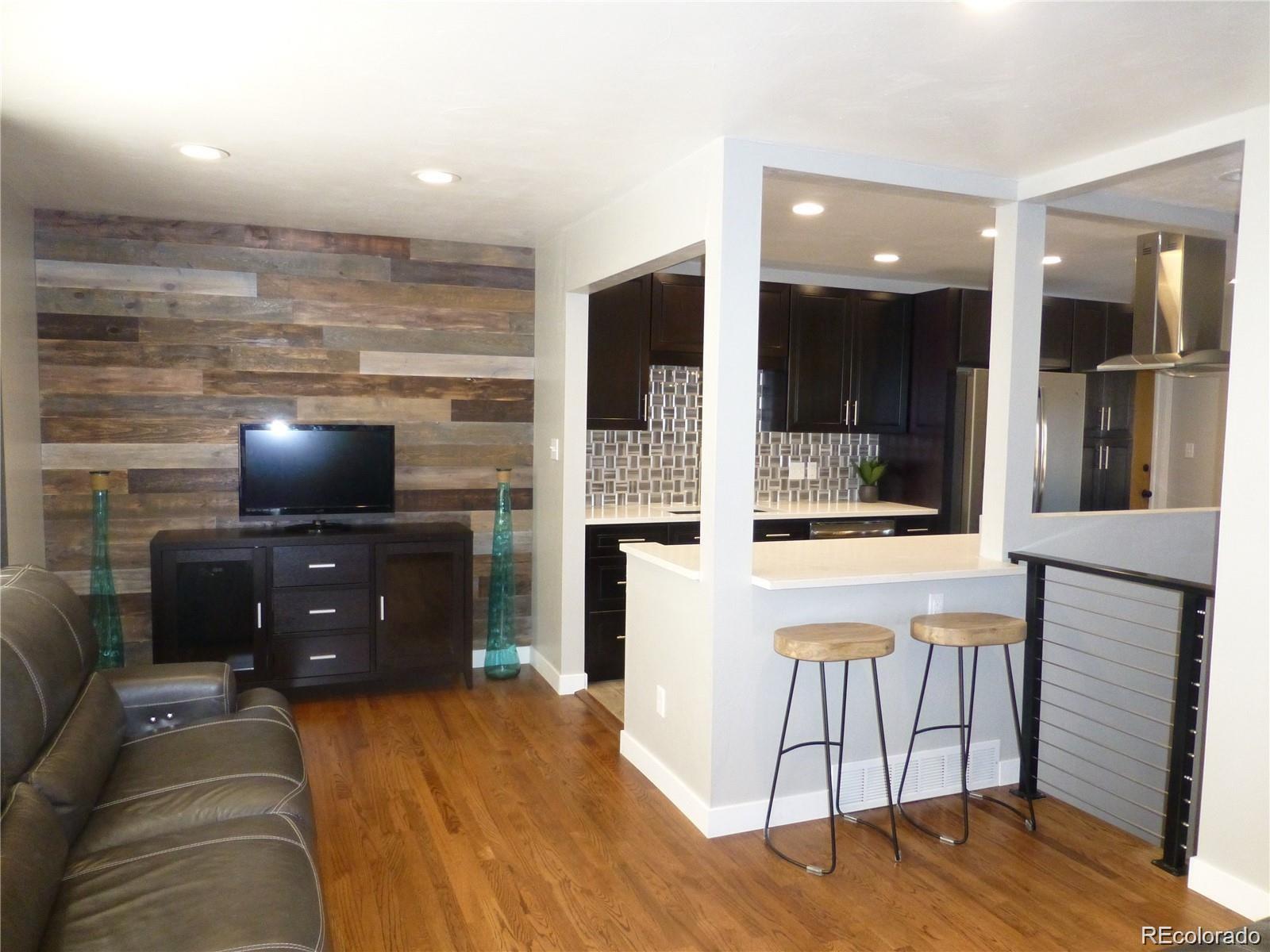 MLS Image #9 for 2165 s fenton street,denver, Colorado