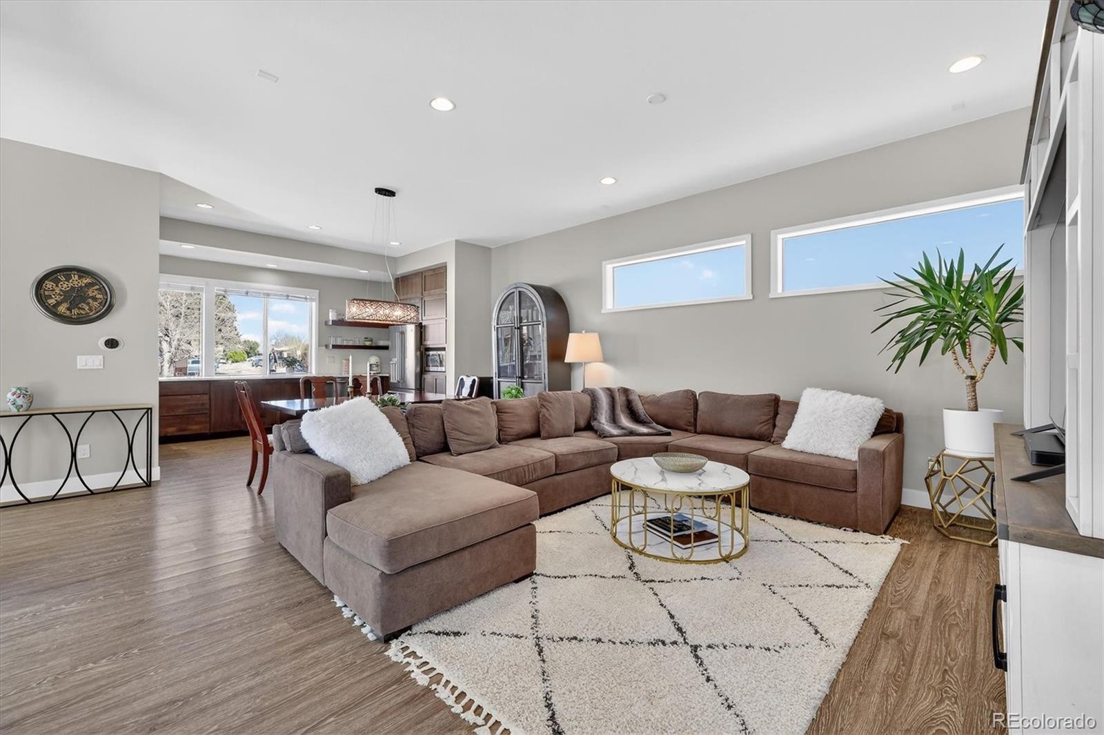 MLS Image #13 for 1912 w 68th avenue,denver, Colorado