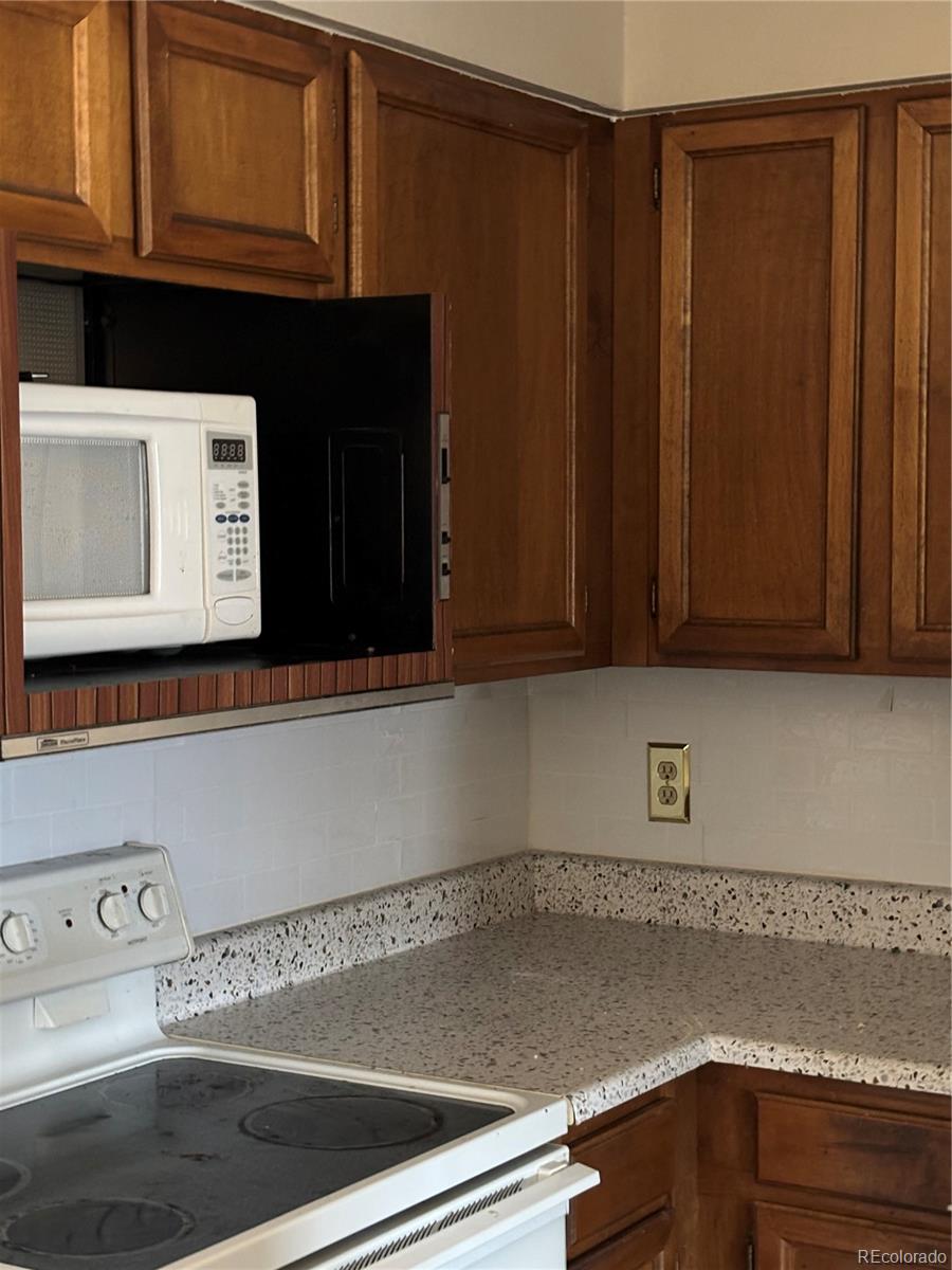 MLS Image #3 for 804 s vance street c,lakewood, Colorado