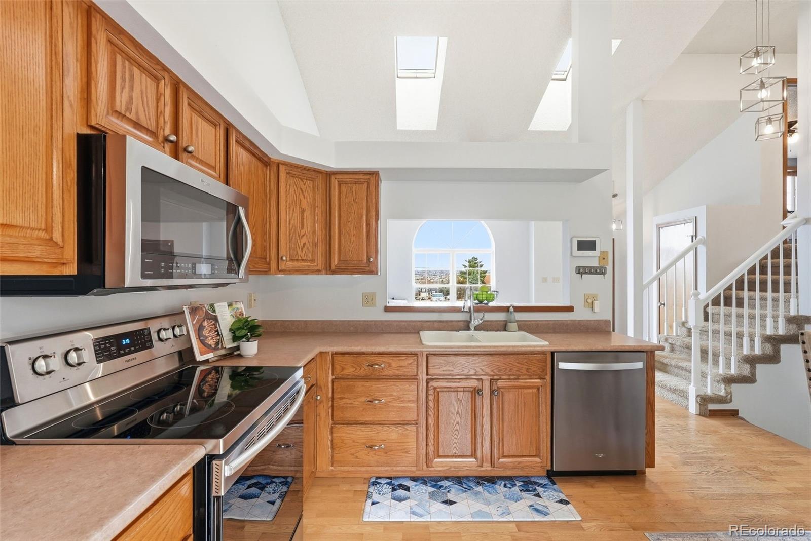 MLS Image #14 for 6095  breeze court,colorado springs, Colorado