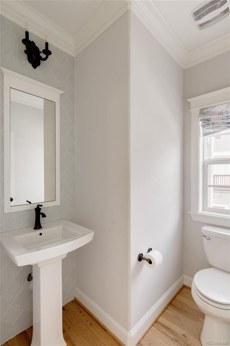 MLS Image #14 for 9639 e 59th north place,denver, Colorado
