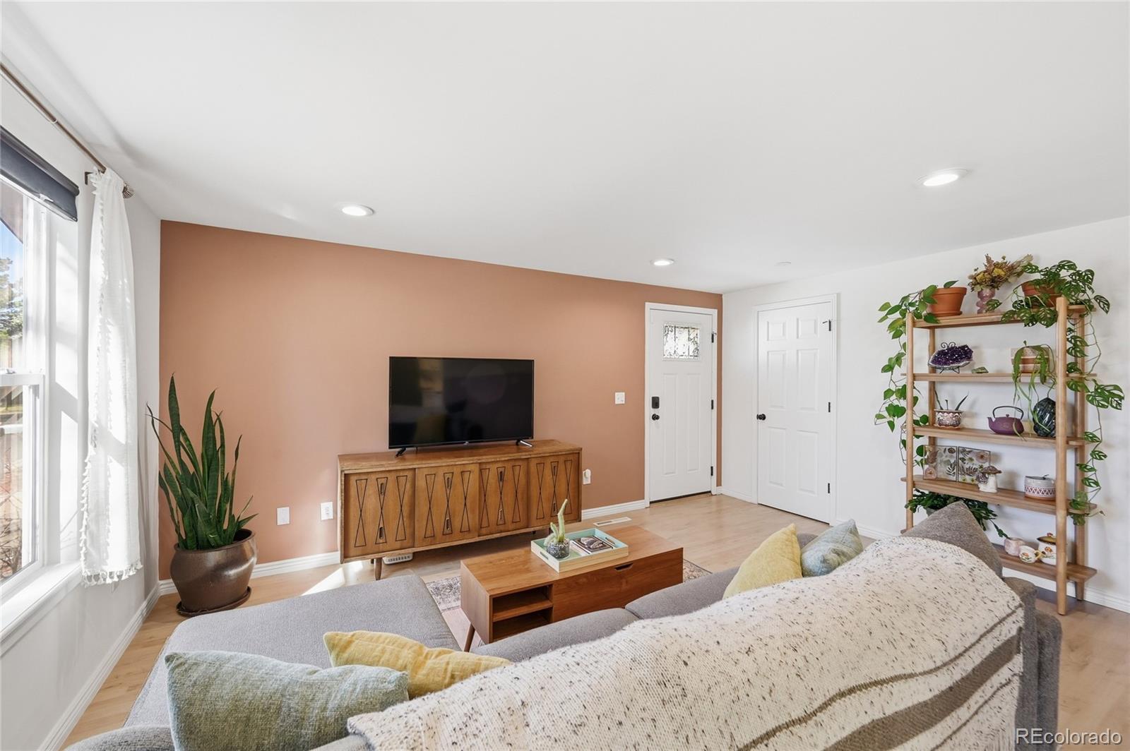 MLS Image #9 for 9312  kendall street,westminster, Colorado