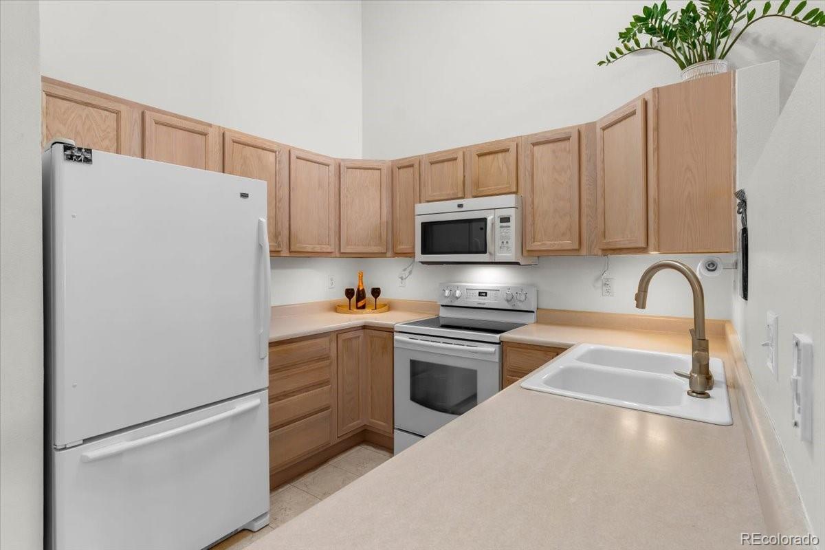 MLS Image #3 for 18388 e eldorado place f,aurora, Colorado