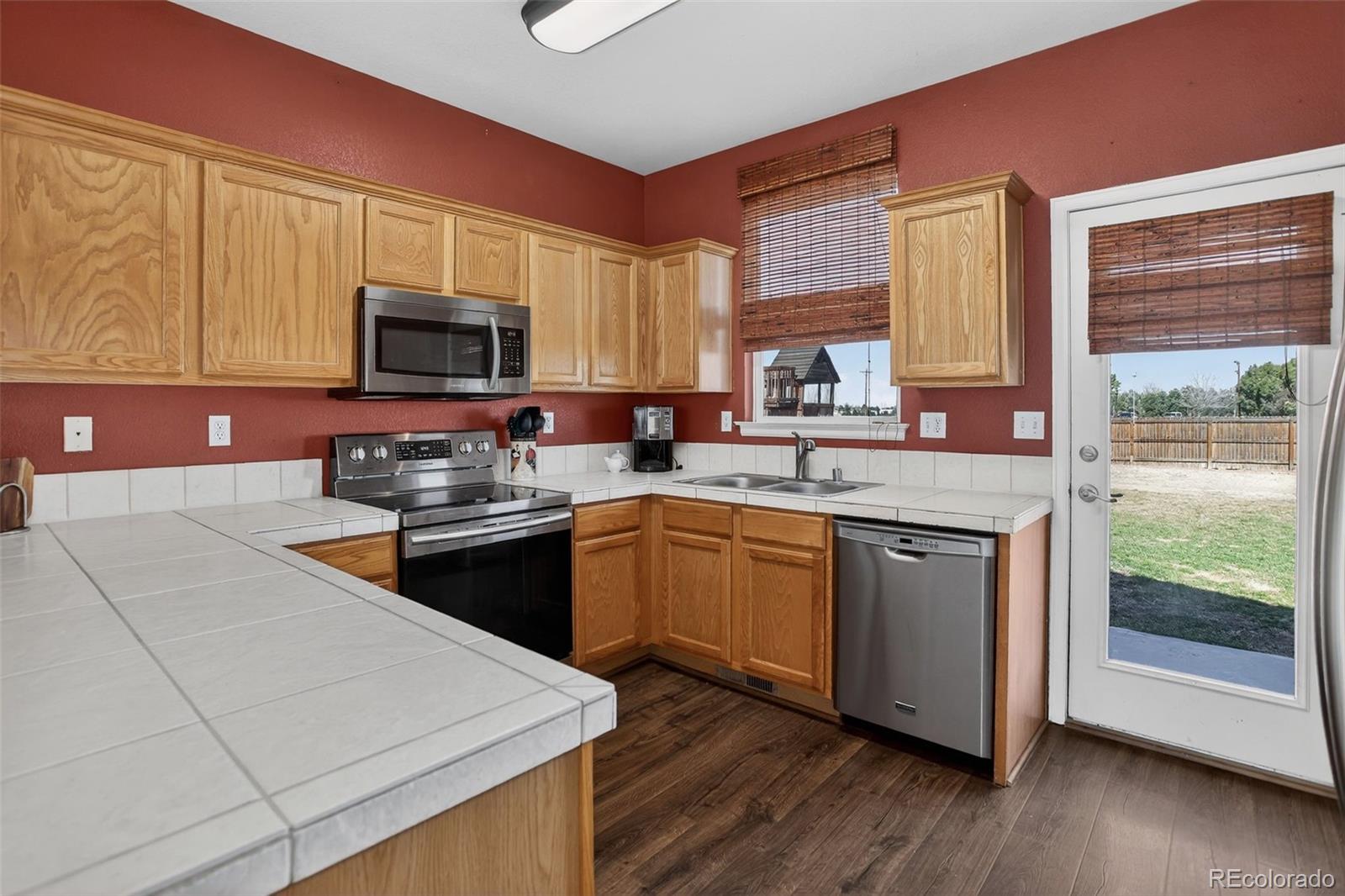 MLS Image #14 for 56981 e 24th avenue,strasburg, Colorado