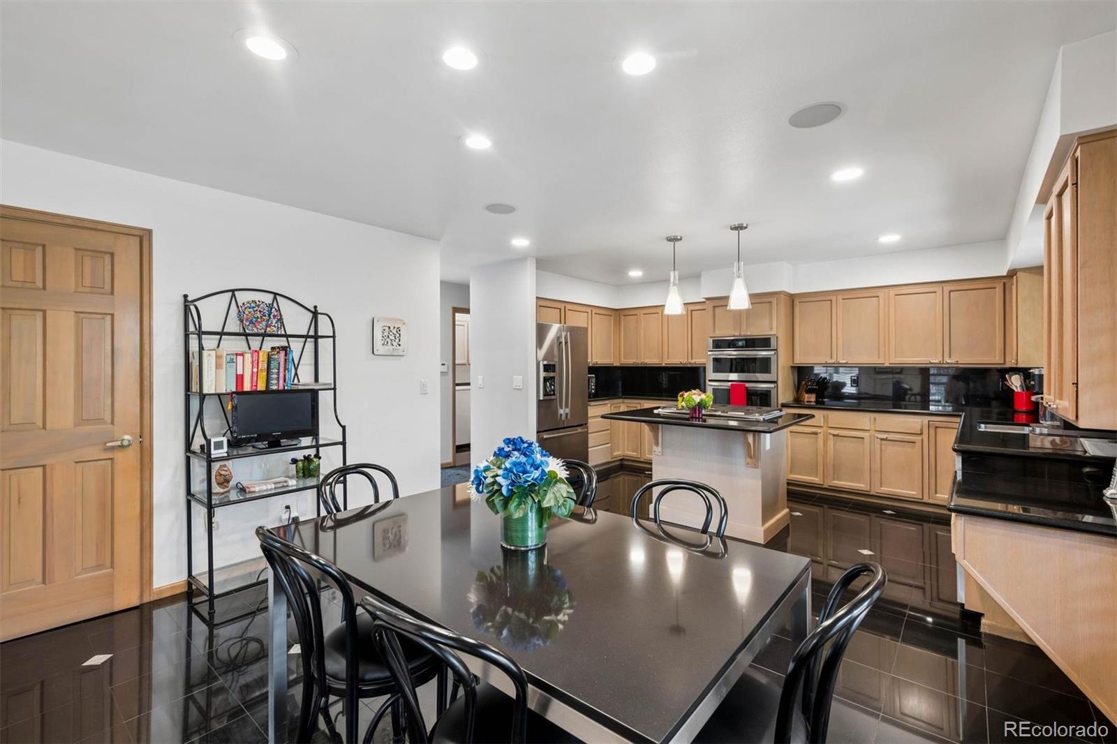 MLS Image #12 for 2777 s elmira street,denver, Colorado