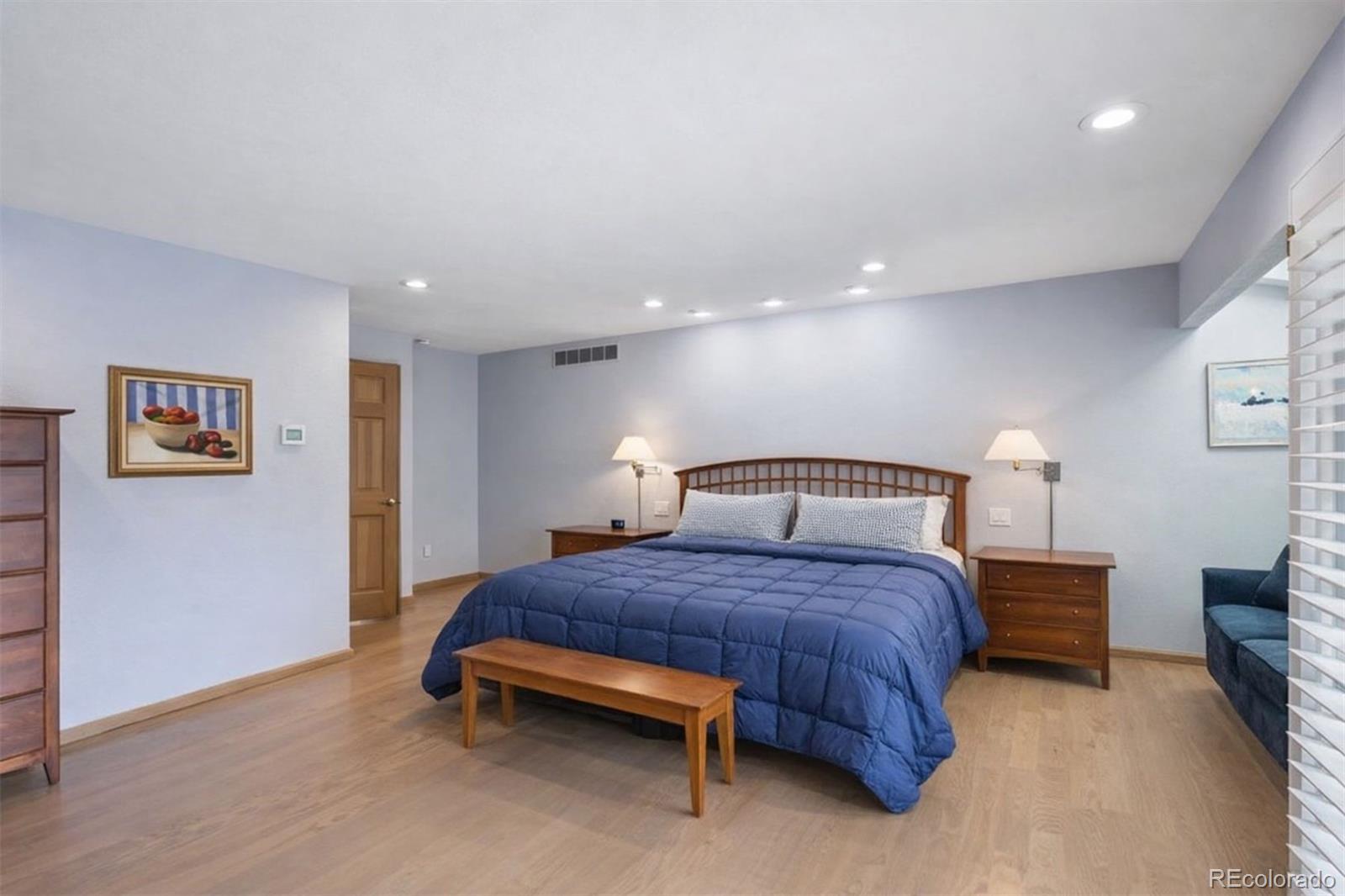 MLS Image #16 for 2777 s elmira street,denver, Colorado