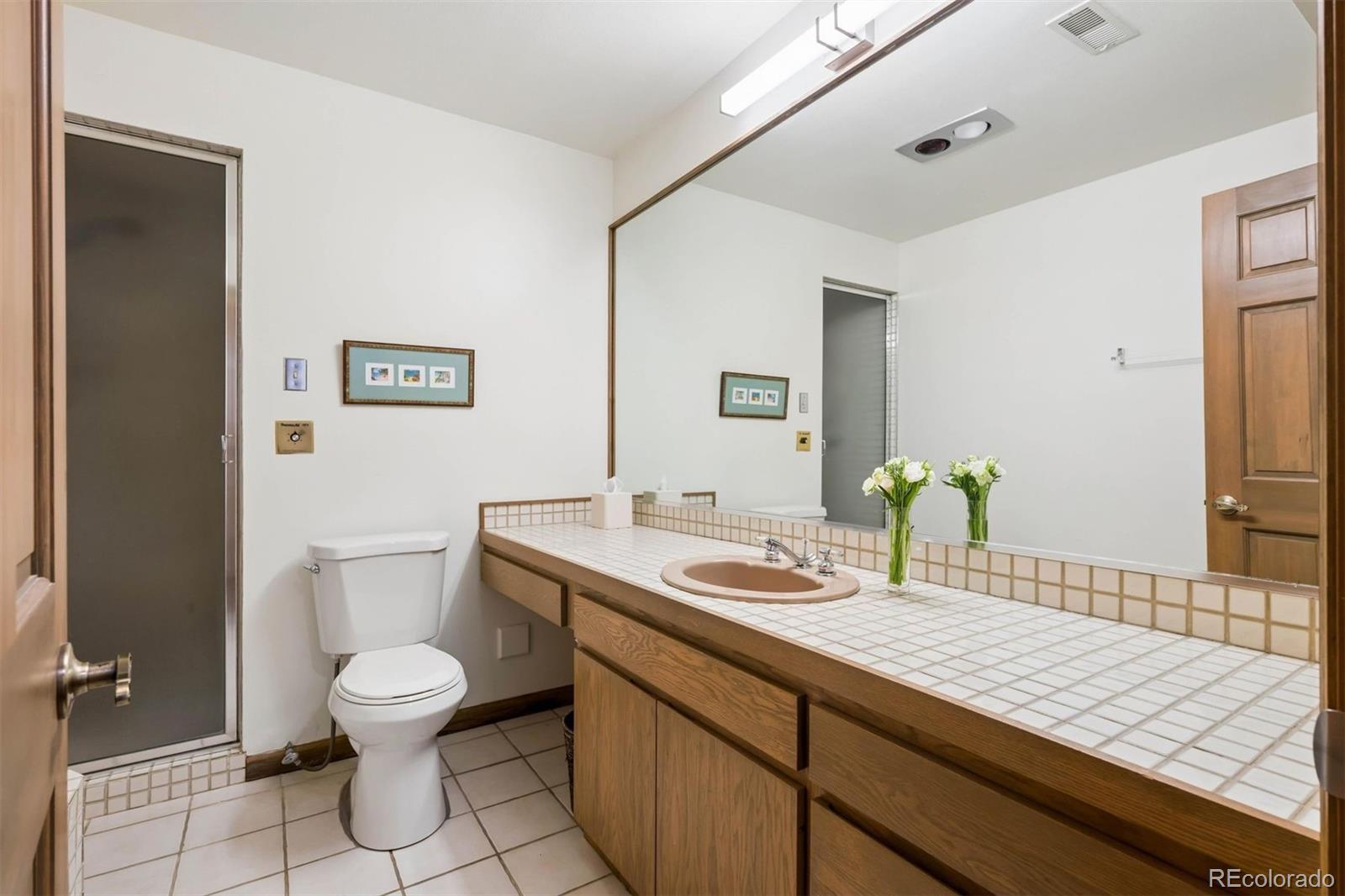 MLS Image #29 for 2777 s elmira street,denver, Colorado