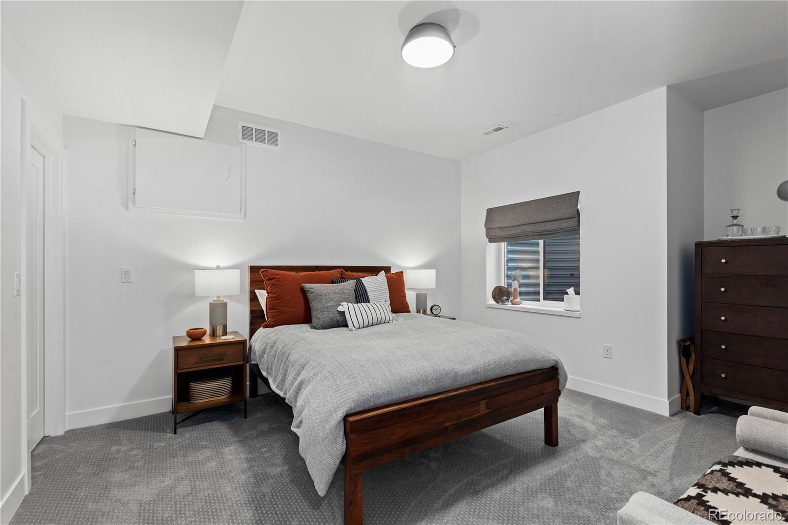 MLS Image #15 for 4684 e dartmouth avenue,denver, Colorado