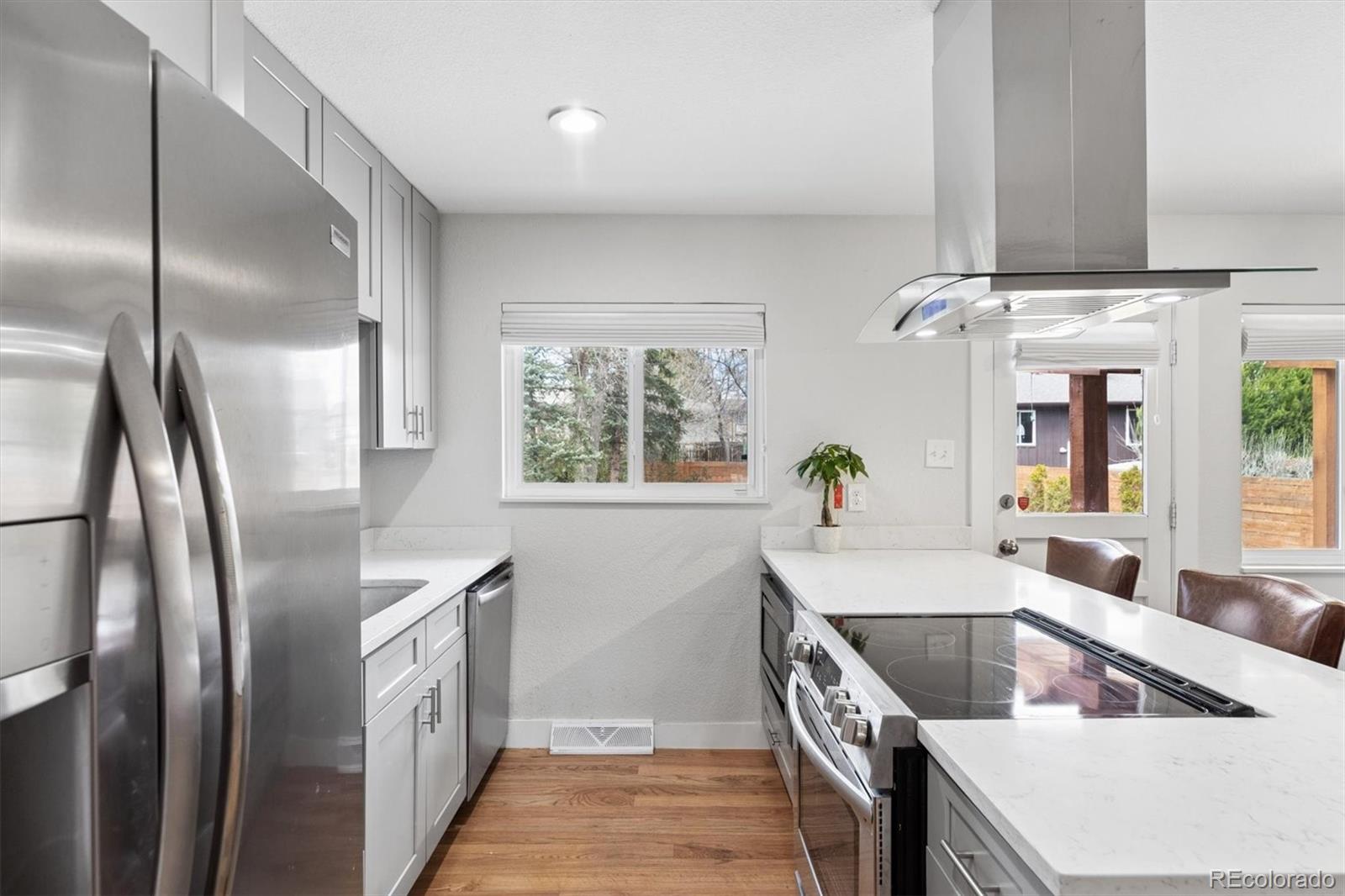 MLS Image #12 for 13061 w asbury place,lakewood, Colorado