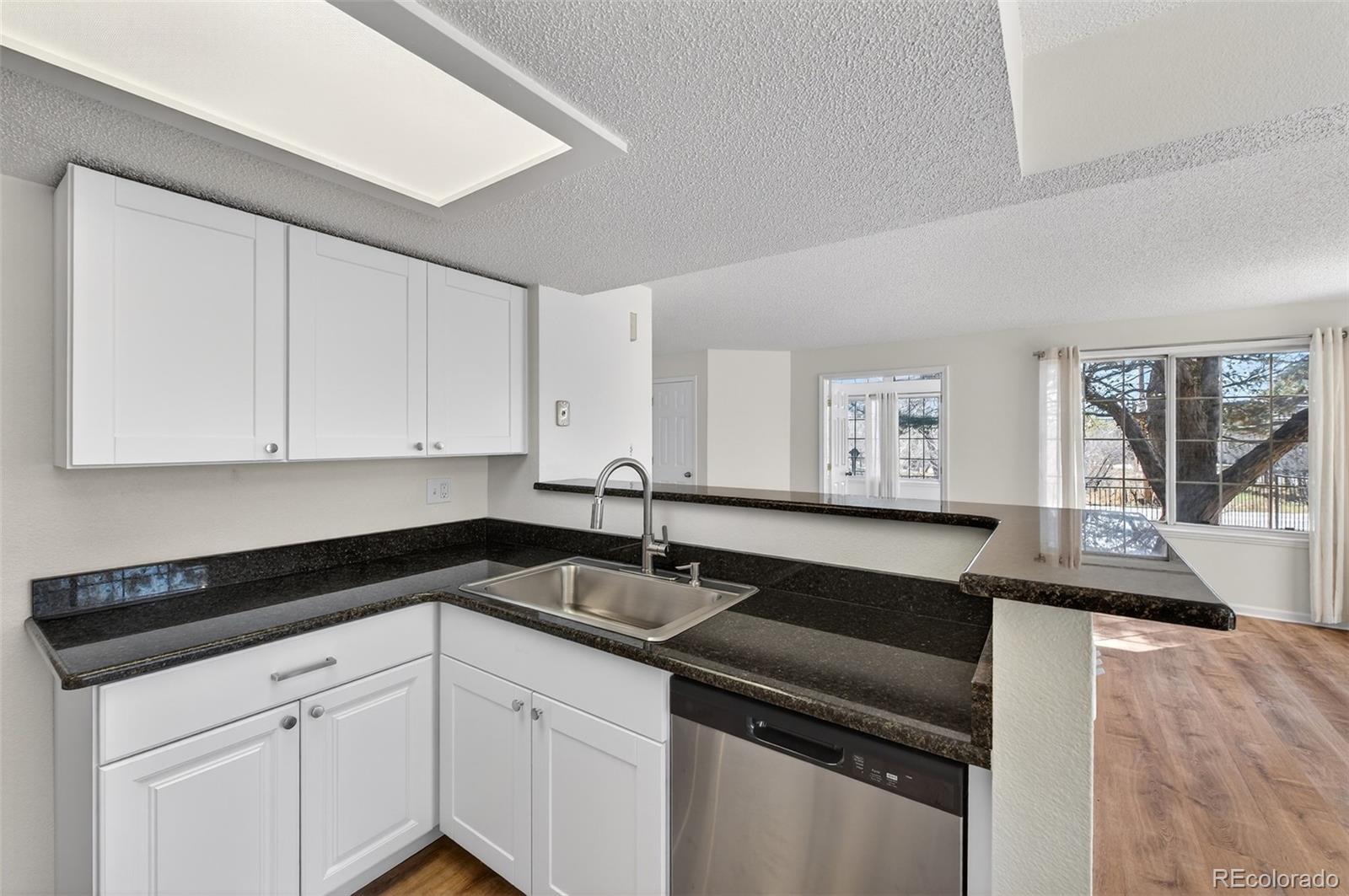 MLS Image #13 for 882 s reed court e,lakewood, Colorado