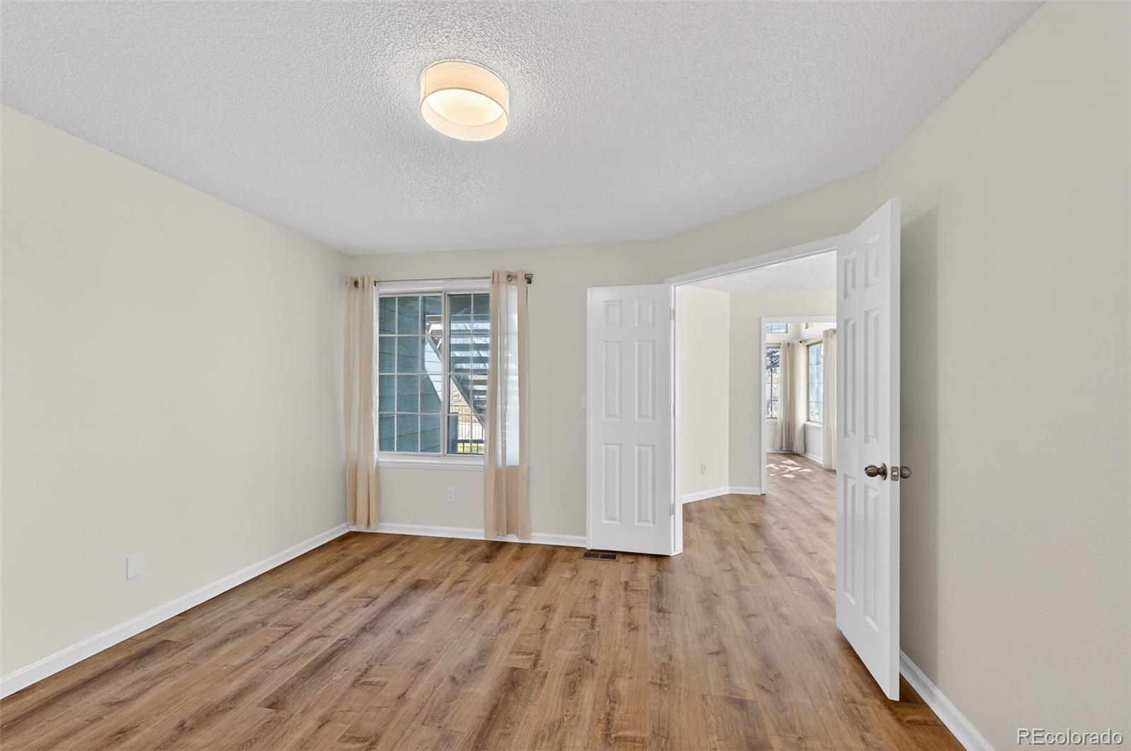 MLS Image #19 for 882 s reed court e,lakewood, Colorado