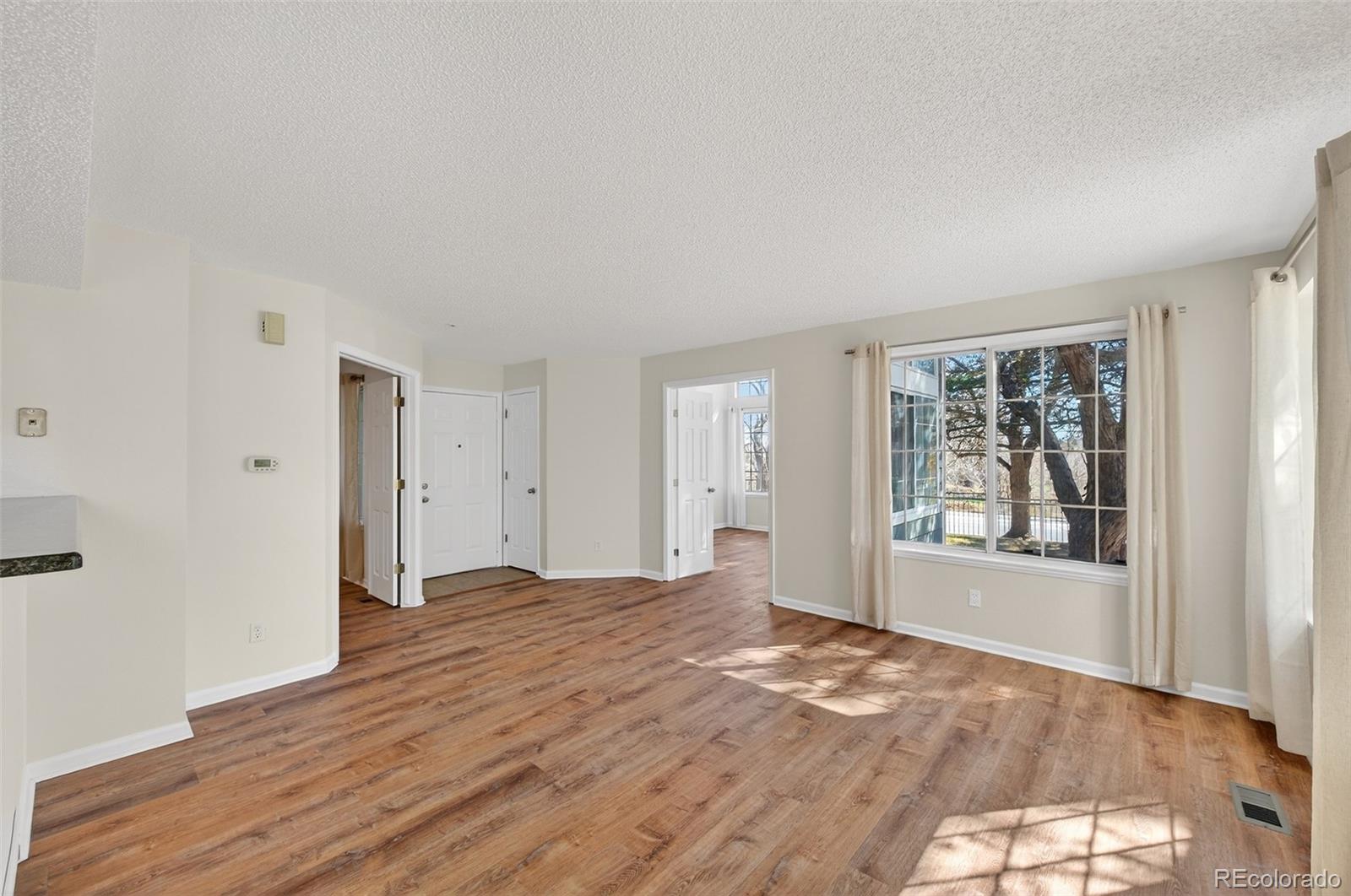MLS Image #6 for 882 s reed court e,lakewood, Colorado
