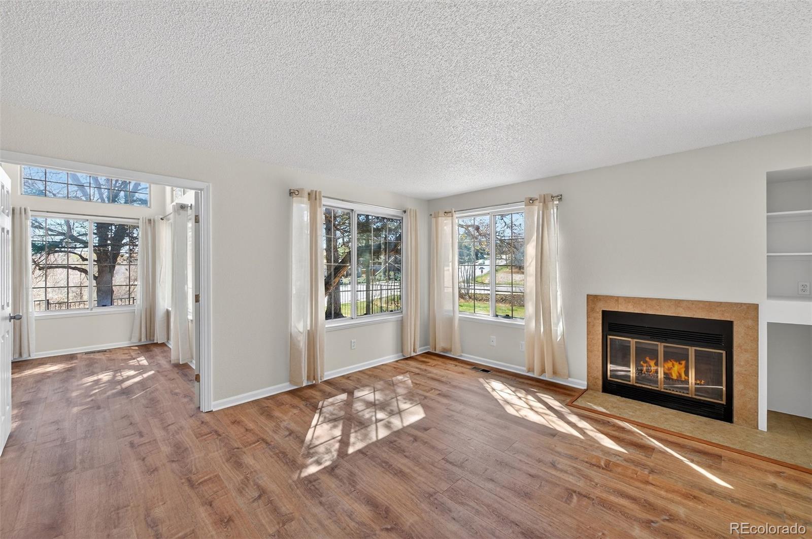 MLS Image #7 for 882 s reed court e,lakewood, Colorado