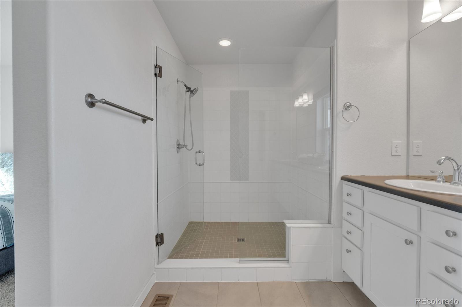 MLS Image #14 for 1852  blue oak court,castle rock, Colorado