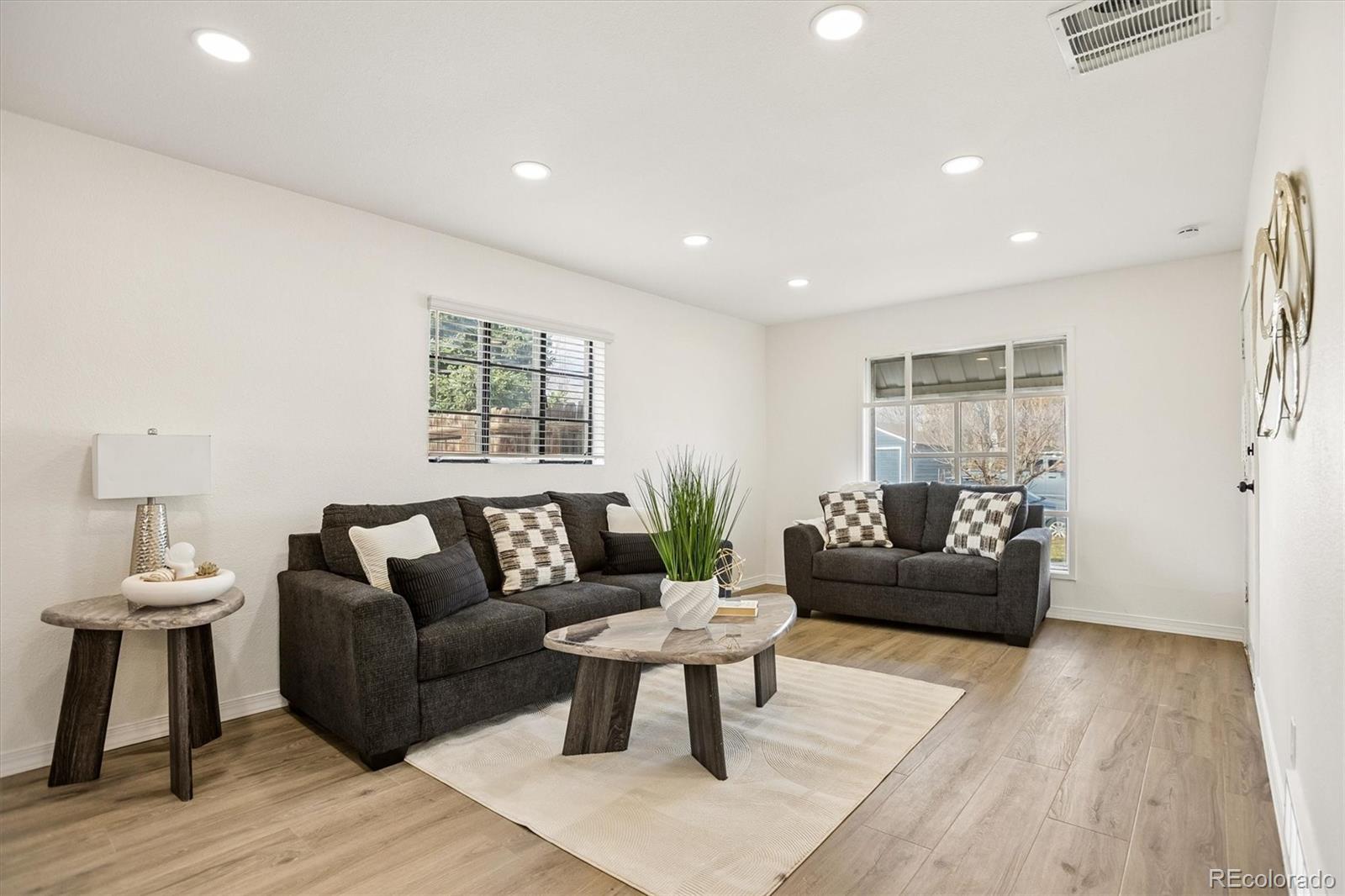 MLS Image #1 for 998  toledo street,aurora, Colorado