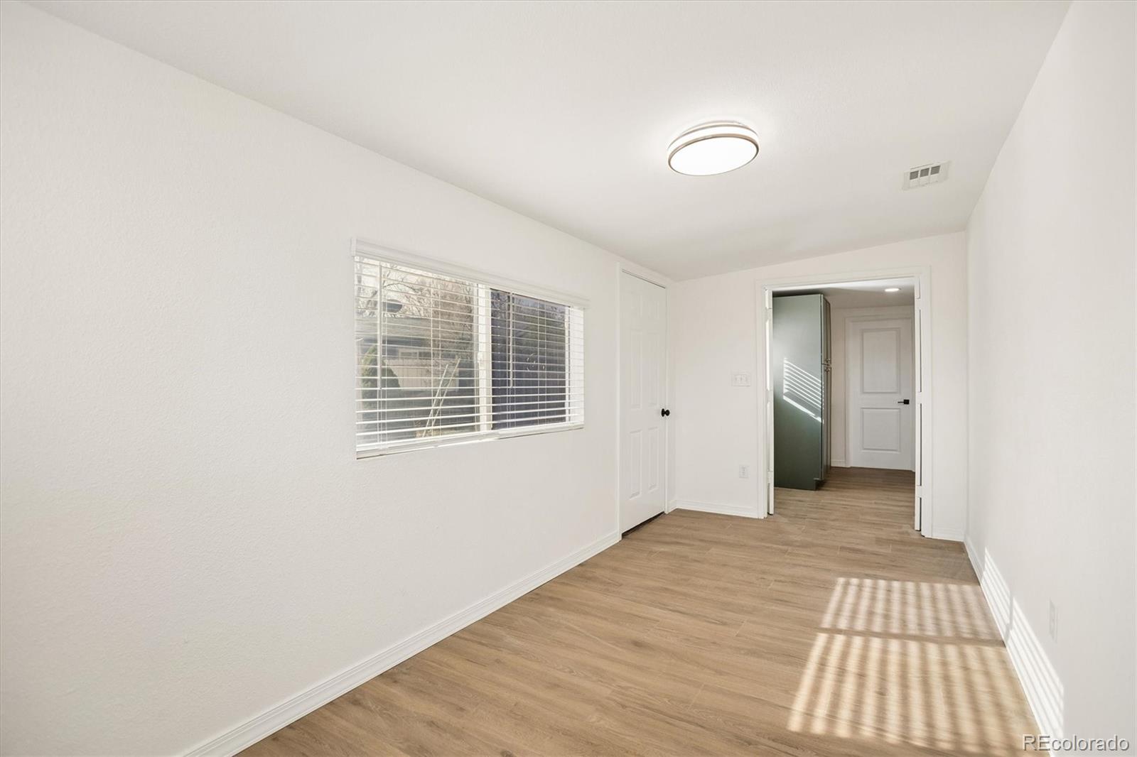 MLS Image #10 for 998  toledo street,aurora, Colorado