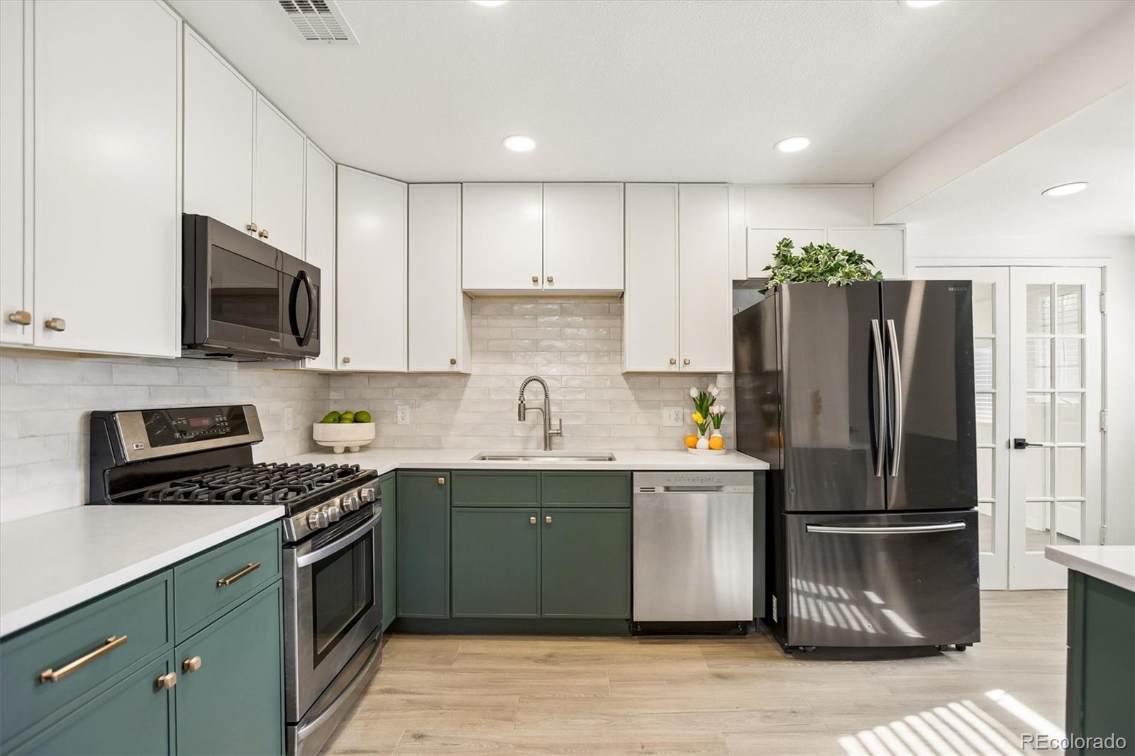 MLS Image #3 for 998  toledo street,aurora, Colorado