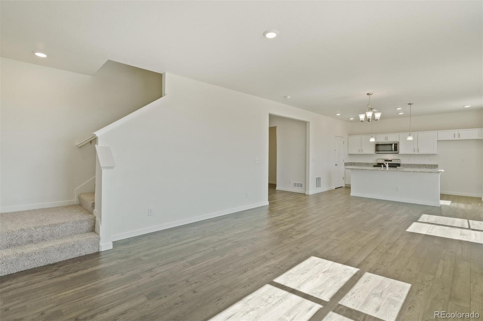 MLS Image #3 for 9877  danube court,commerce city, Colorado