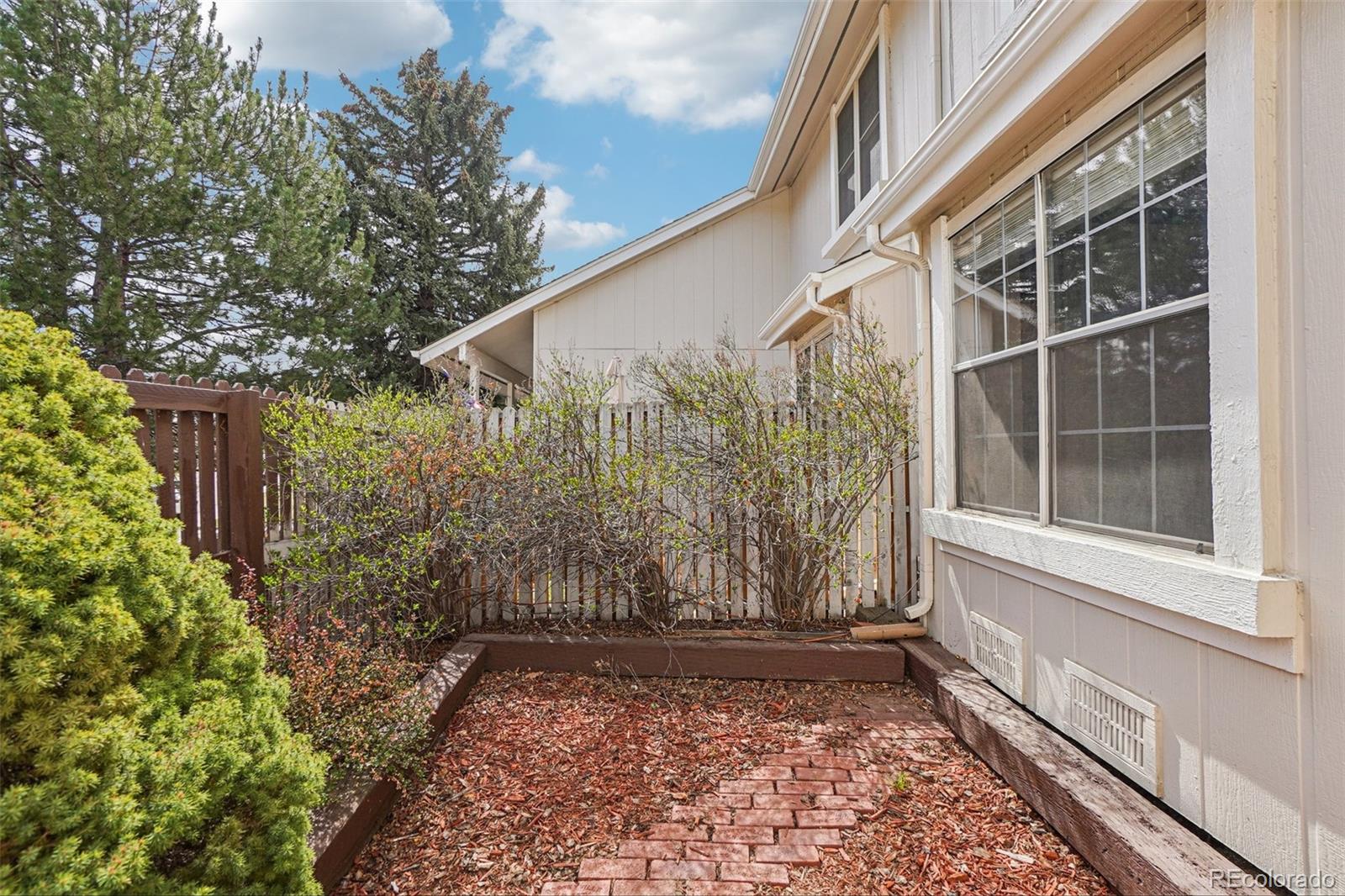 MLS Image #3 for 7066 s knolls way ,centennial, Colorado