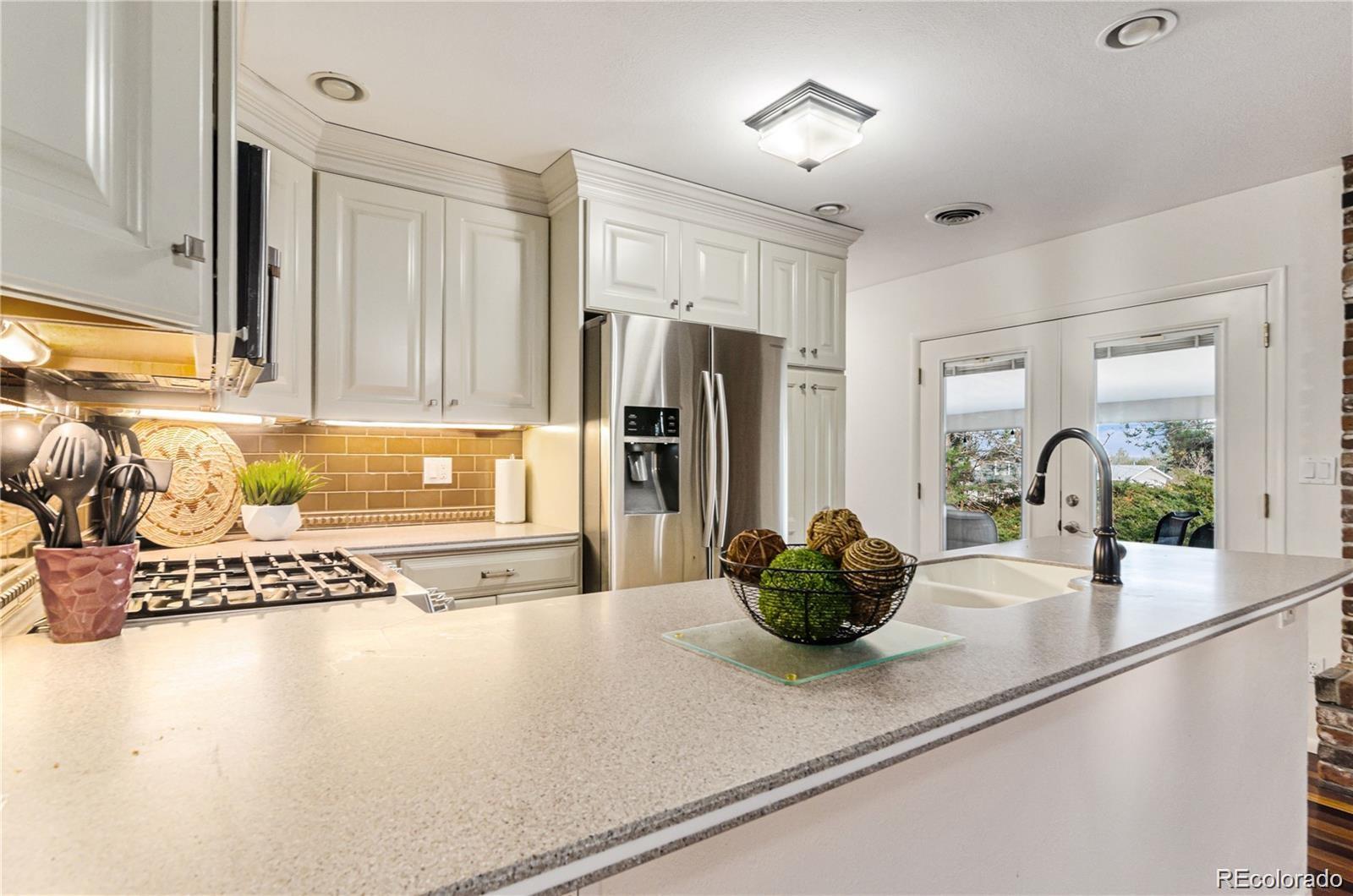 MLS Image #3 for 5134 s perry street,littleton, Colorado