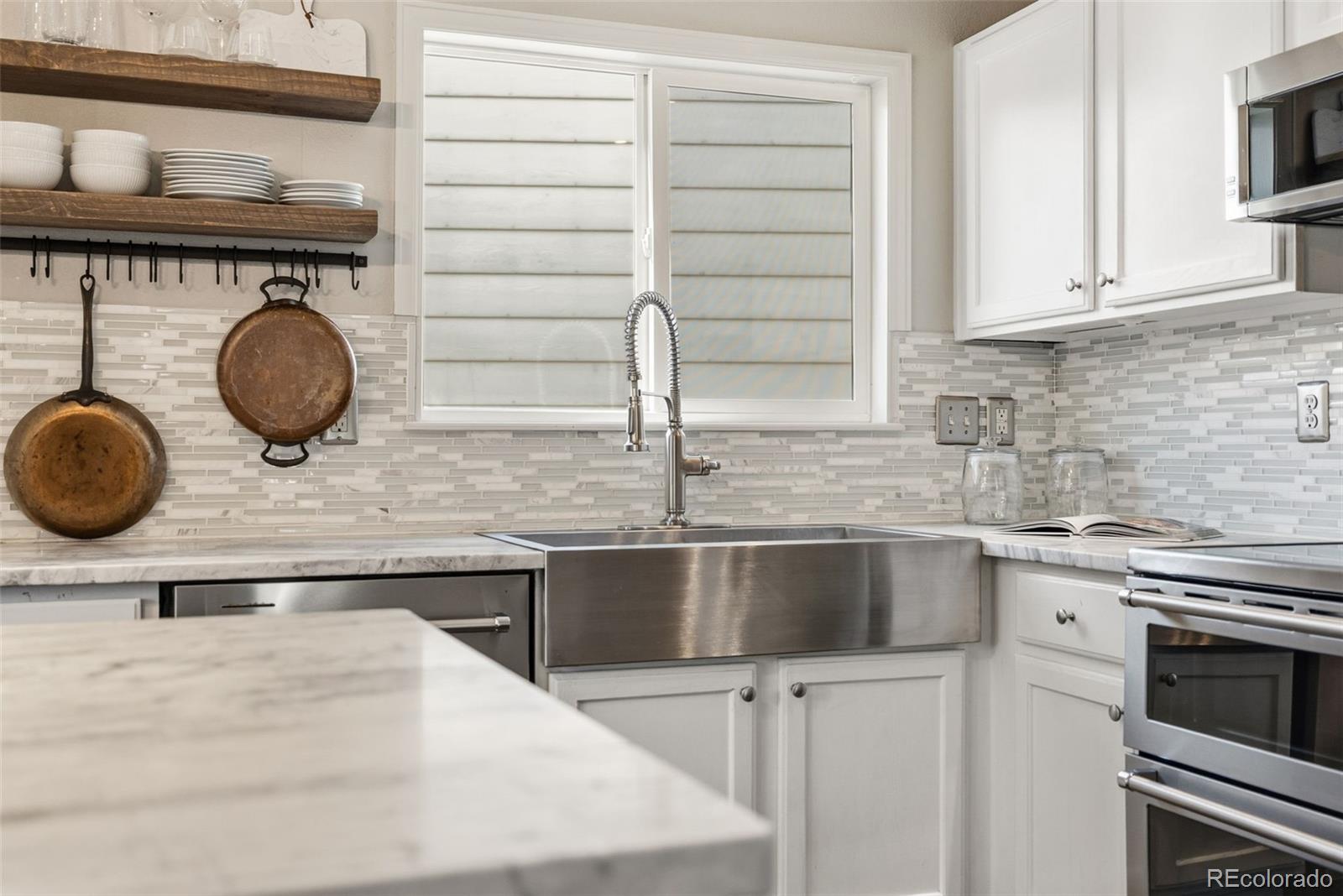 MLS Image #4 for 22079  day star drive,parker, Colorado