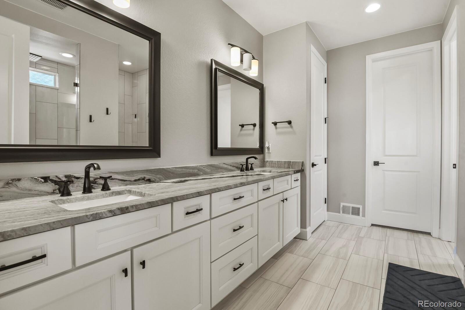 MLS Image #12 for 11463 w 53rd place,arvada, Colorado