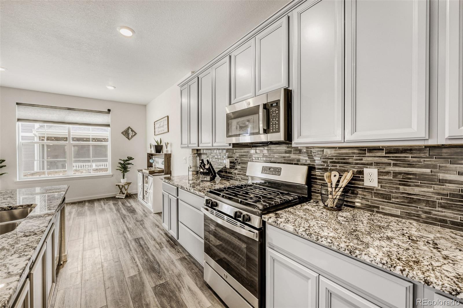 MLS Image #11 for 9541  richfield street,commerce city, Colorado