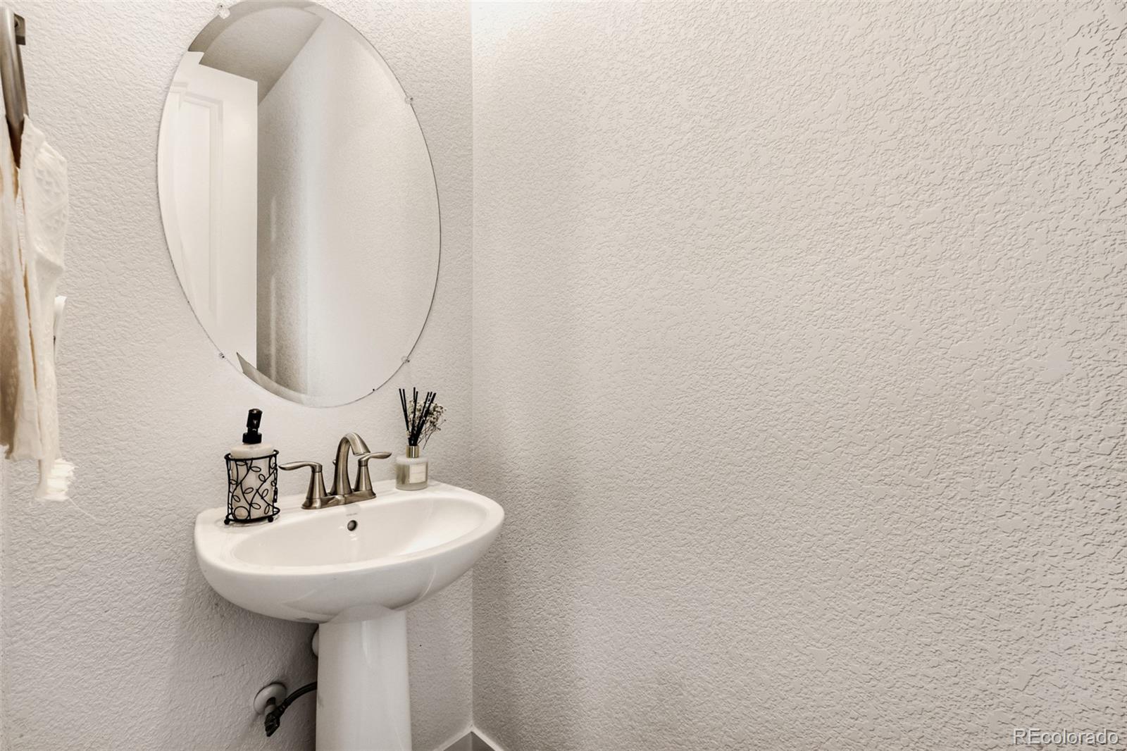 MLS Image #15 for 9541  richfield street,commerce city, Colorado