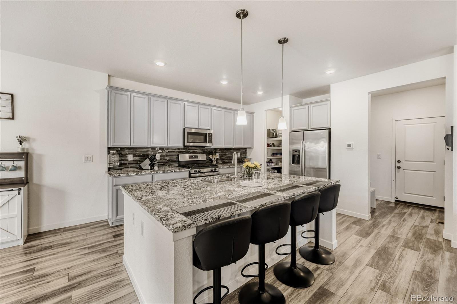 MLS Image #9 for 9541  richfield street,commerce city, Colorado