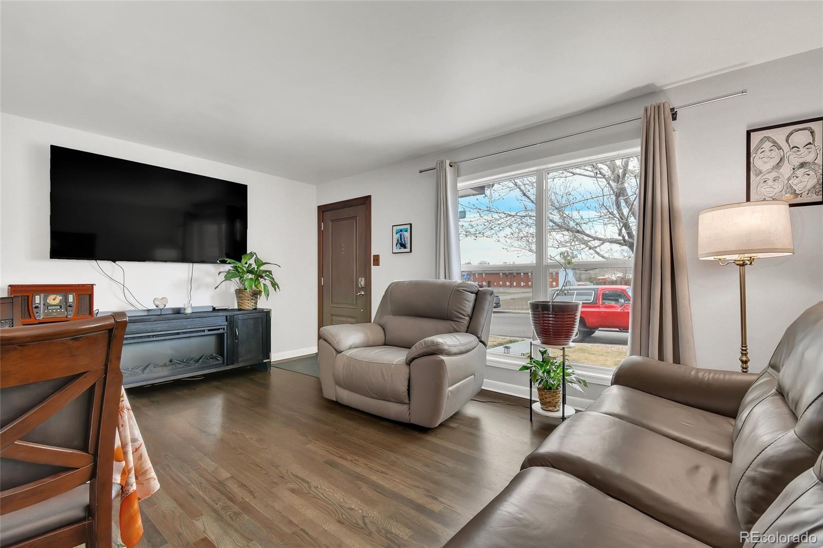 MLS Image #5 for 10642  larson drive,northglenn, Colorado