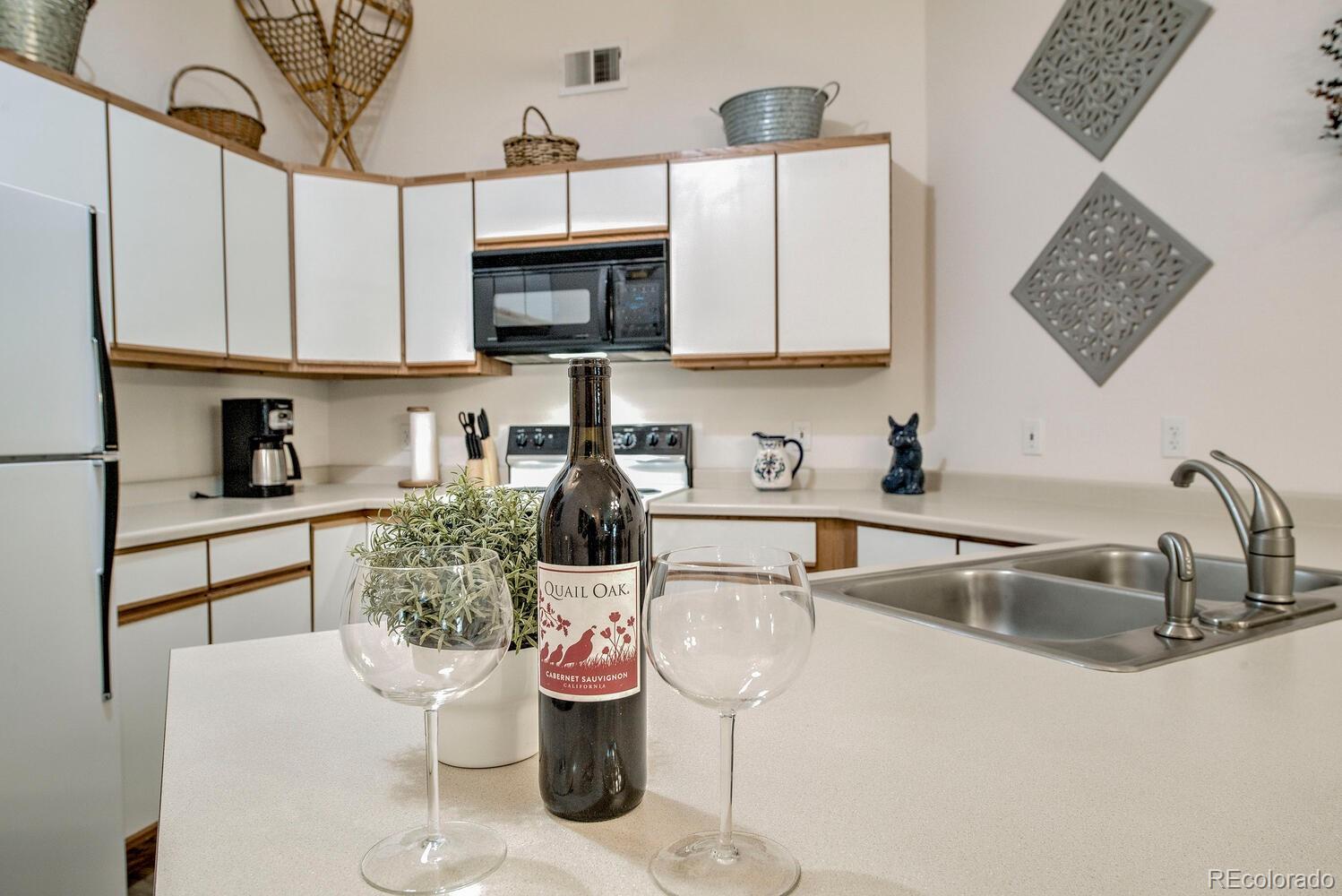MLS Image #38 for 1511  point drive,frisco, Colorado
