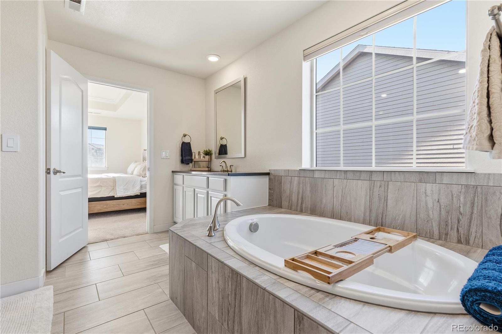 MLS Image #22 for 9720  taylor river circle,littleton, Colorado
