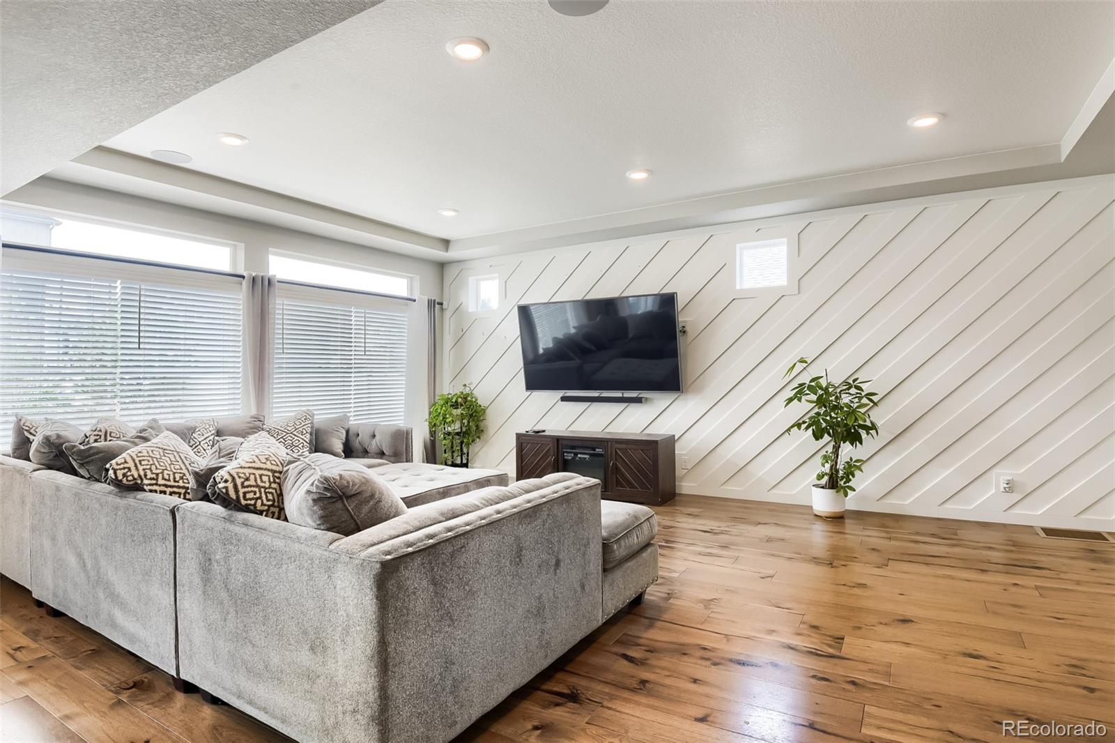 MLS Image #3 for 21900 e 46th place,aurora, Colorado