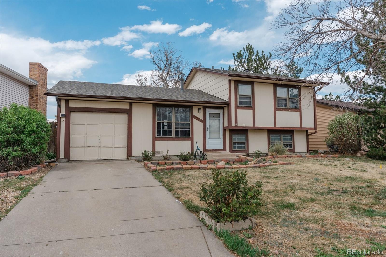 MLS Image #2 for 16163 e 18th place,aurora, Colorado