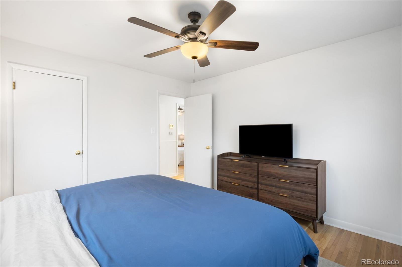 MLS Image #15 for 1803 s glencoe street,denver, Colorado