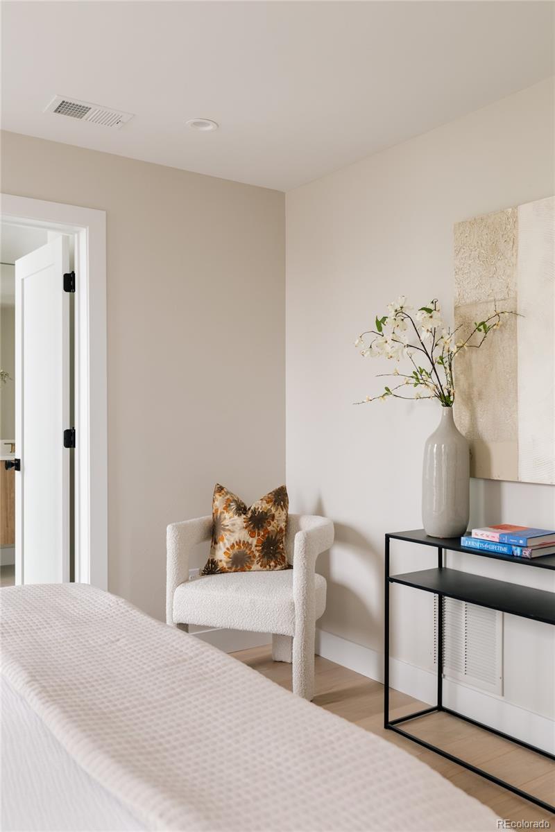 MLS Image #17 for 2327 w 33rd avenue,denver, Colorado