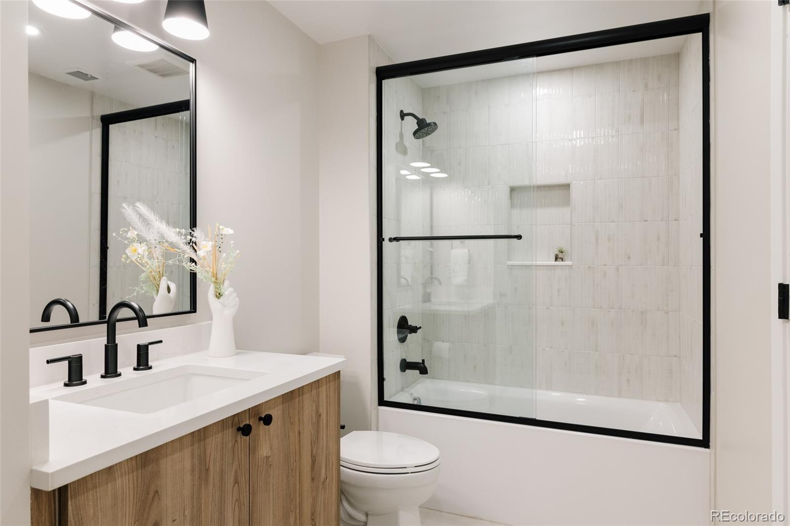 MLS Image #34 for 2327 w 33rd avenue,denver, Colorado