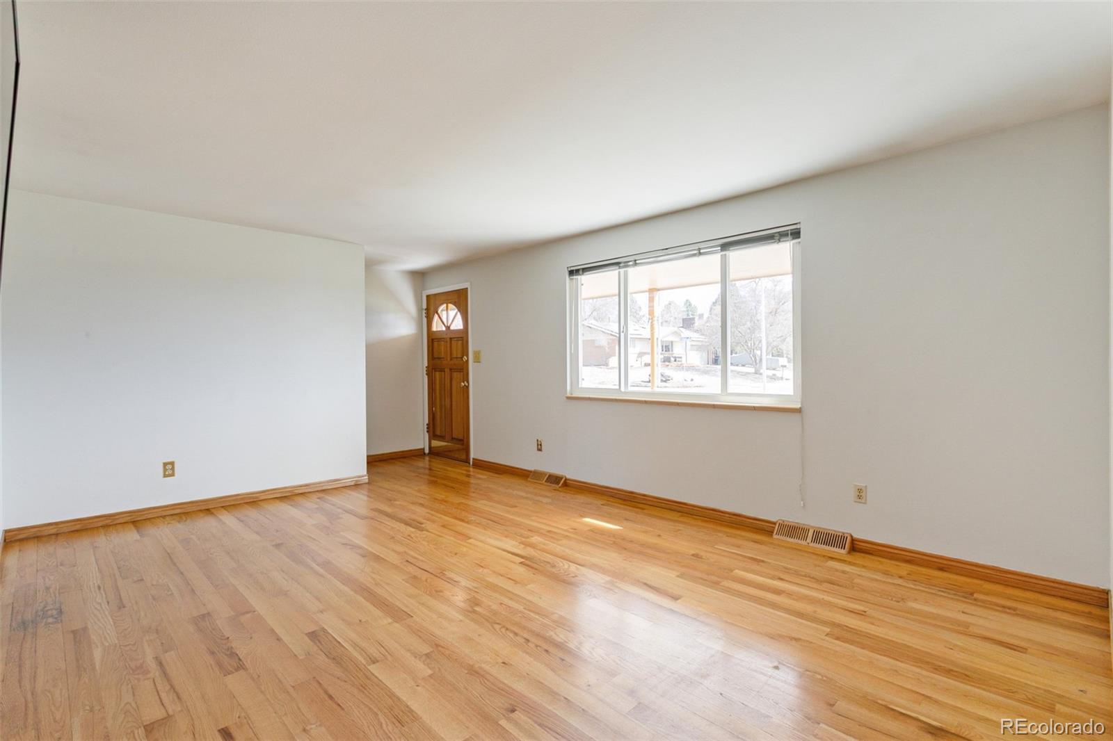 MLS Image #3 for 6545  union street,arvada, Colorado