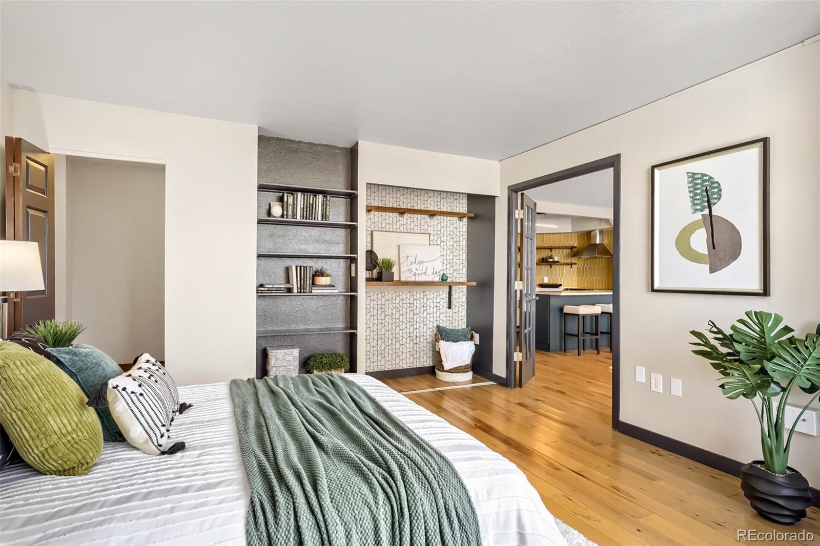 MLS Image #11 for 1625  larimer street 2502,denver, Colorado