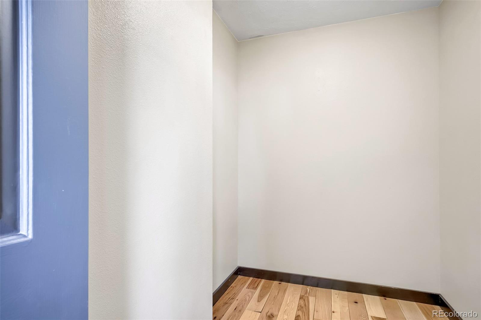 MLS Image #16 for 1625  larimer street 2502,denver, Colorado