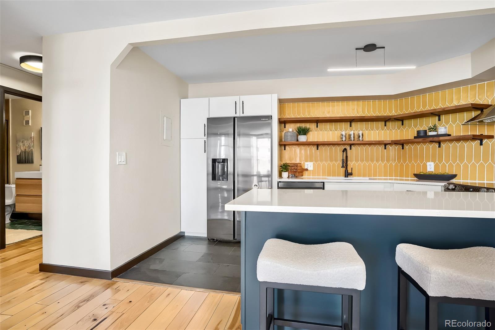 MLS Image #9 for 1625  larimer street 2502,denver, Colorado