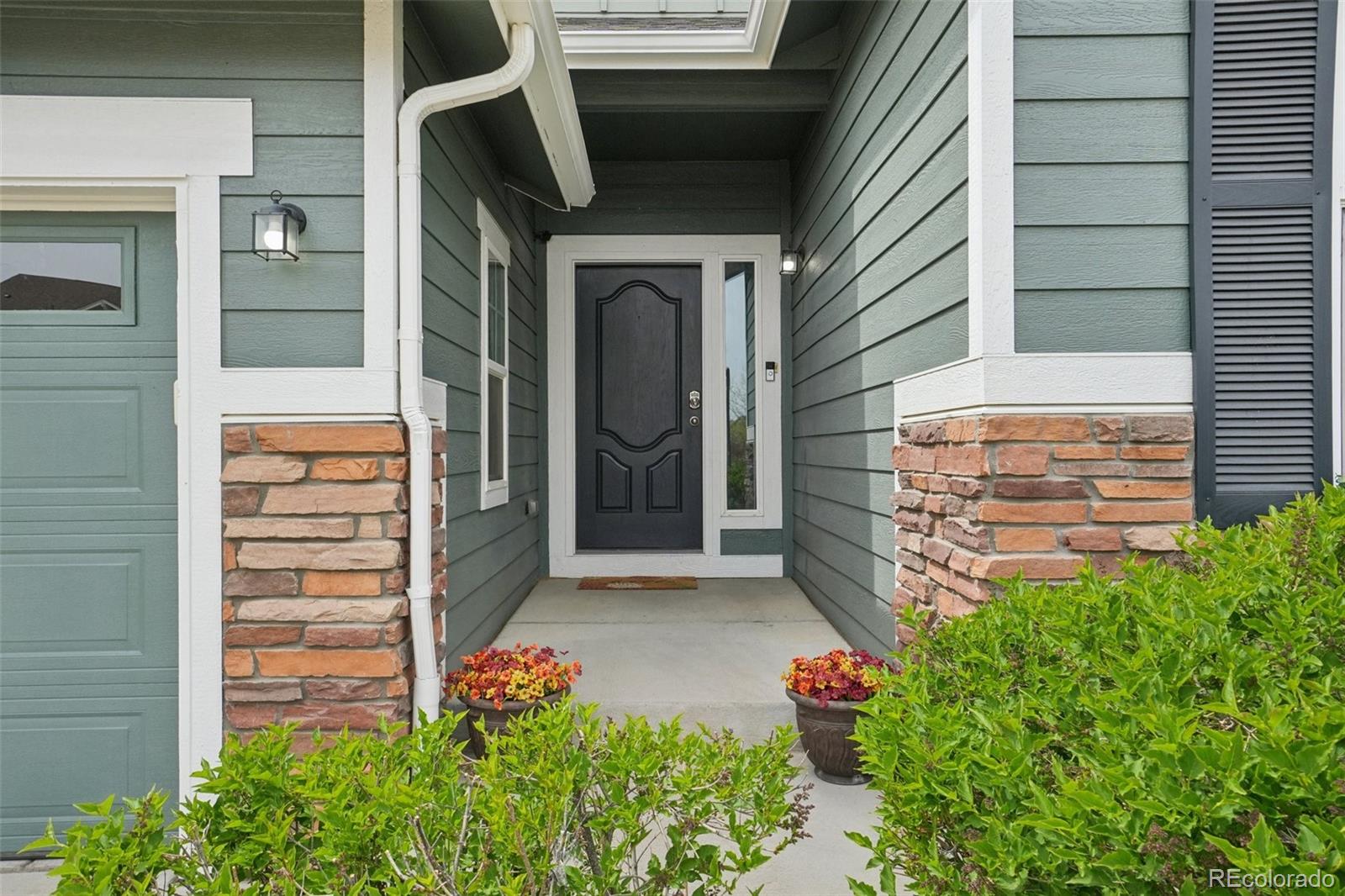 MLS Image #2 for 59 s millbrook street,aurora, Colorado