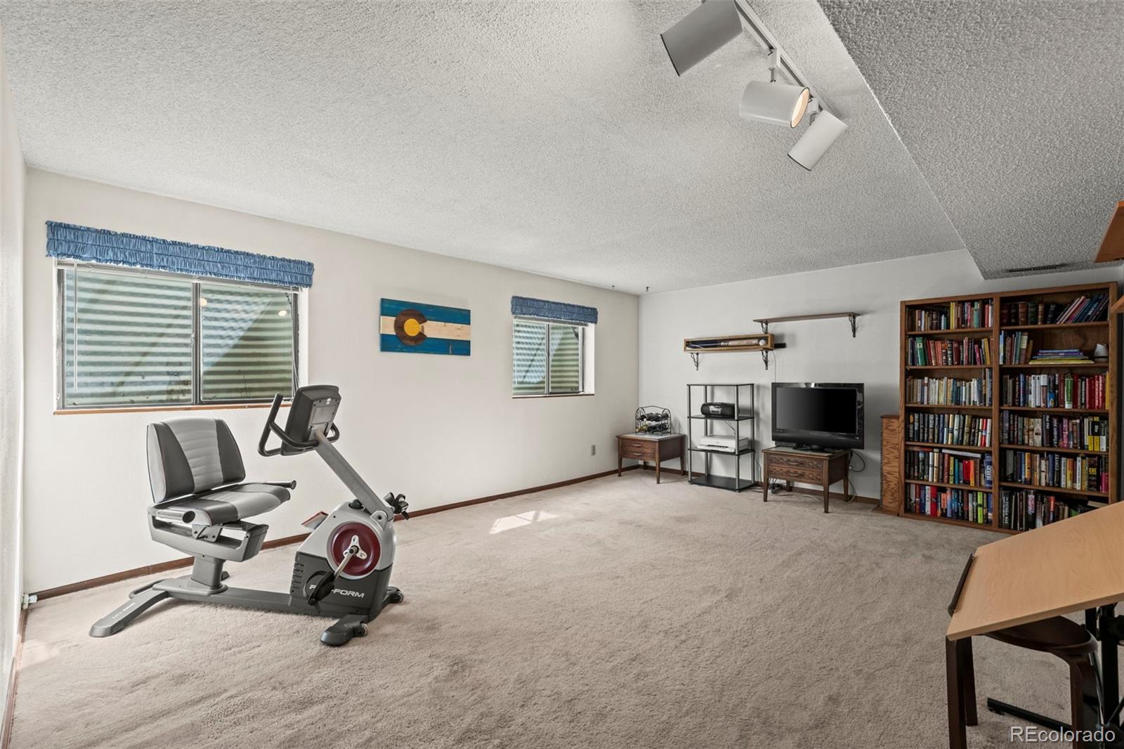 MLS Image #11 for 7410  churchwood circle,colorado springs, Colorado