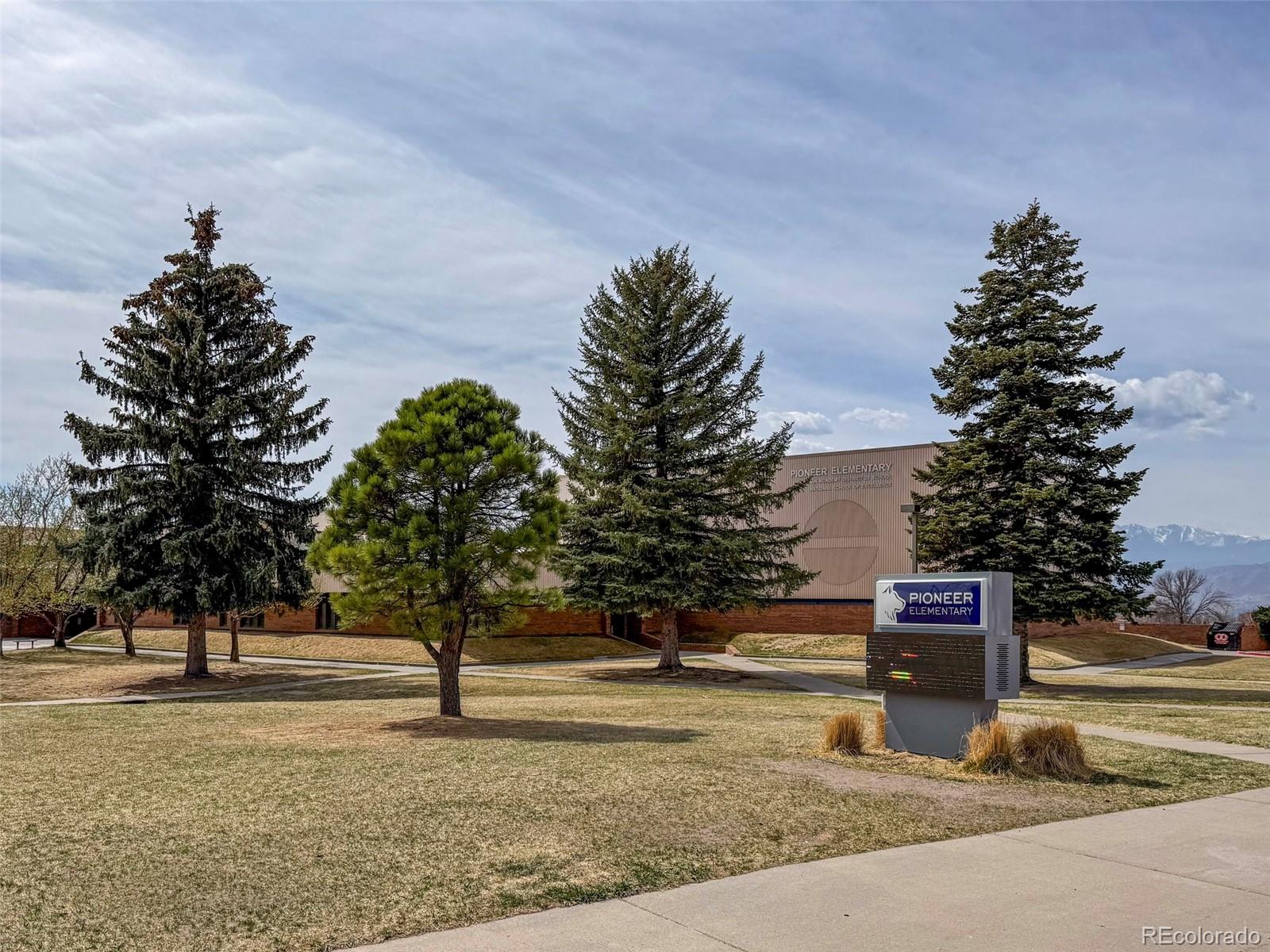 MLS Image #33 for 7410  churchwood circle,colorado springs, Colorado