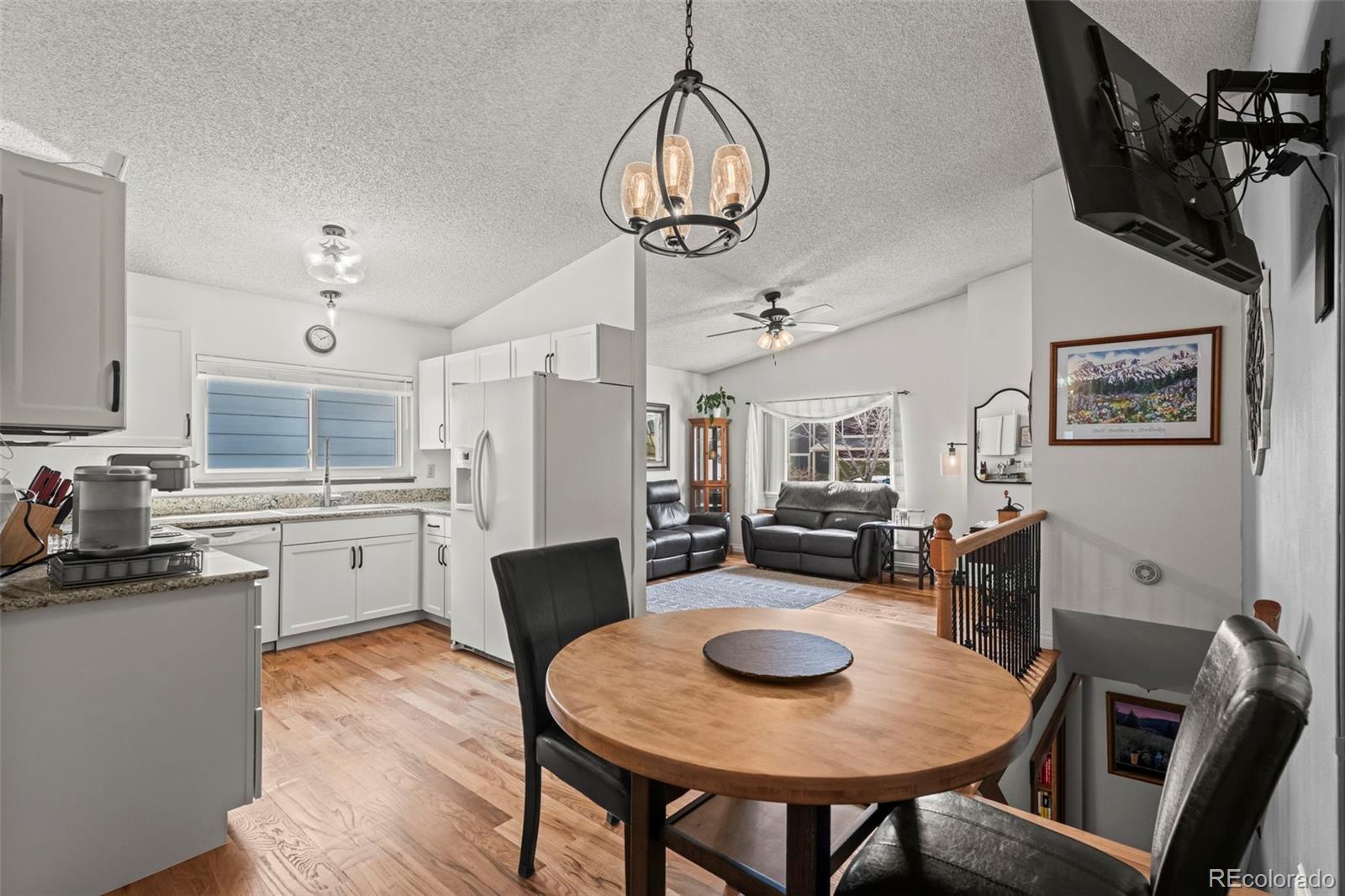 MLS Image #5 for 7410  churchwood circle,colorado springs, Colorado